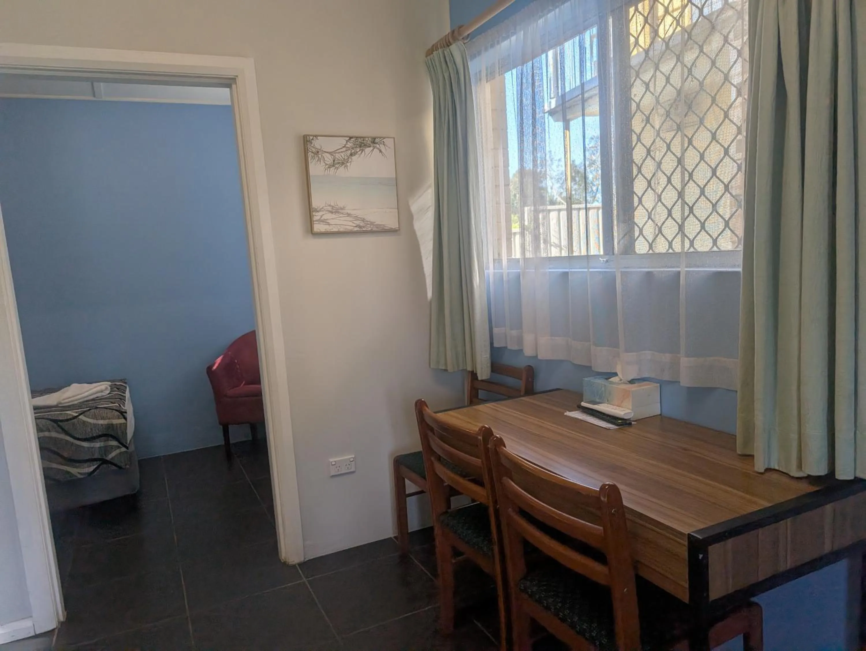 furniture in Park Drive Motel