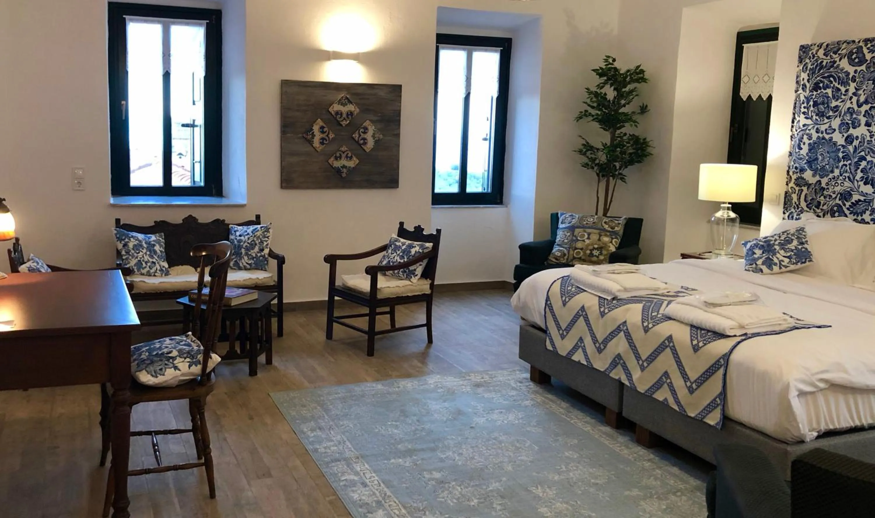 Bed in Villa Vager Mani Hotel