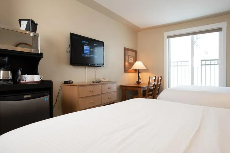 Photo of the whole room in The Vance Creek Hotel & Conference Centre