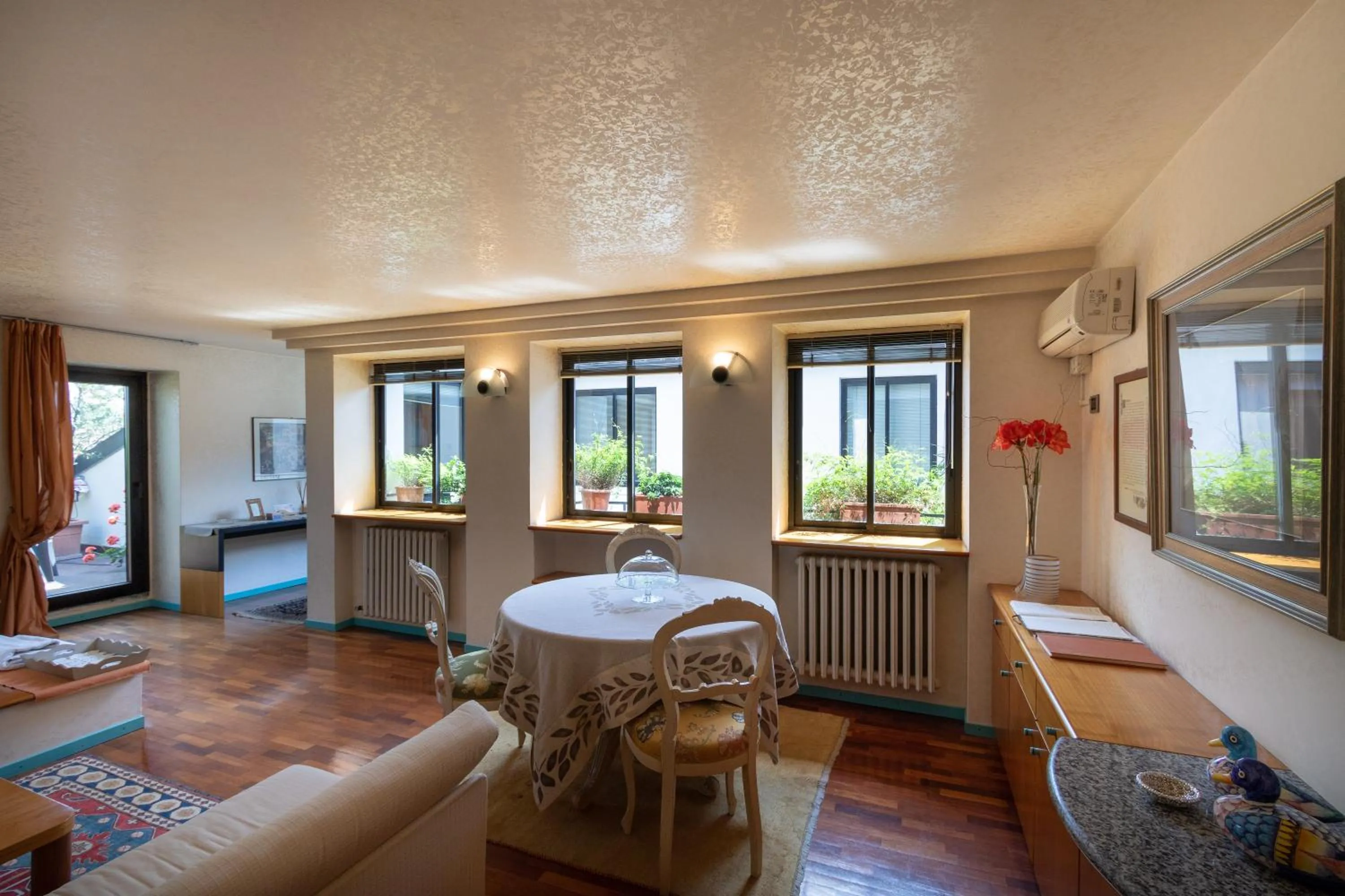 Living room, Bed in Attico di charme