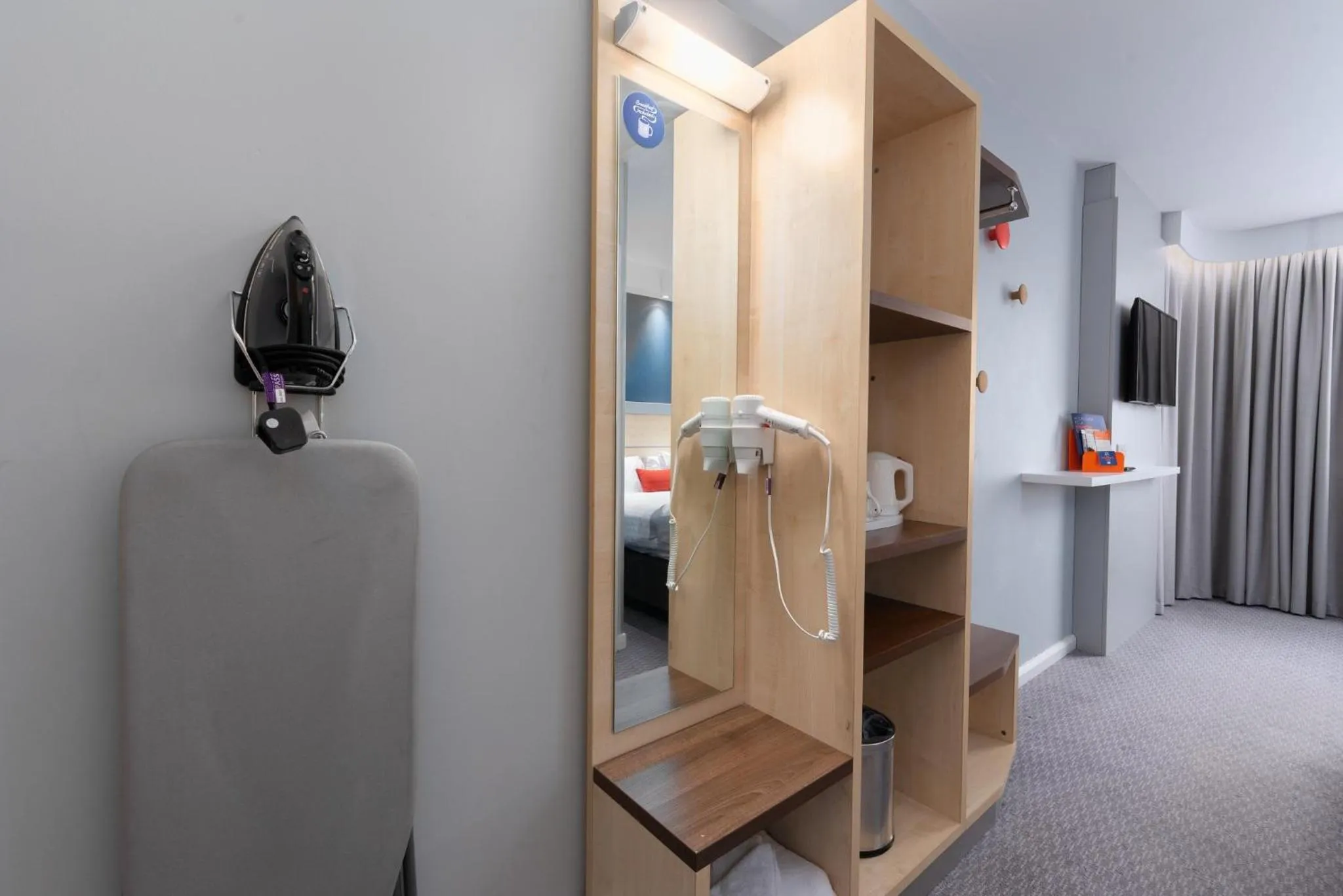 Photo of the whole room in Holiday Inn Express Burnley M65 Jct 10 by IHG