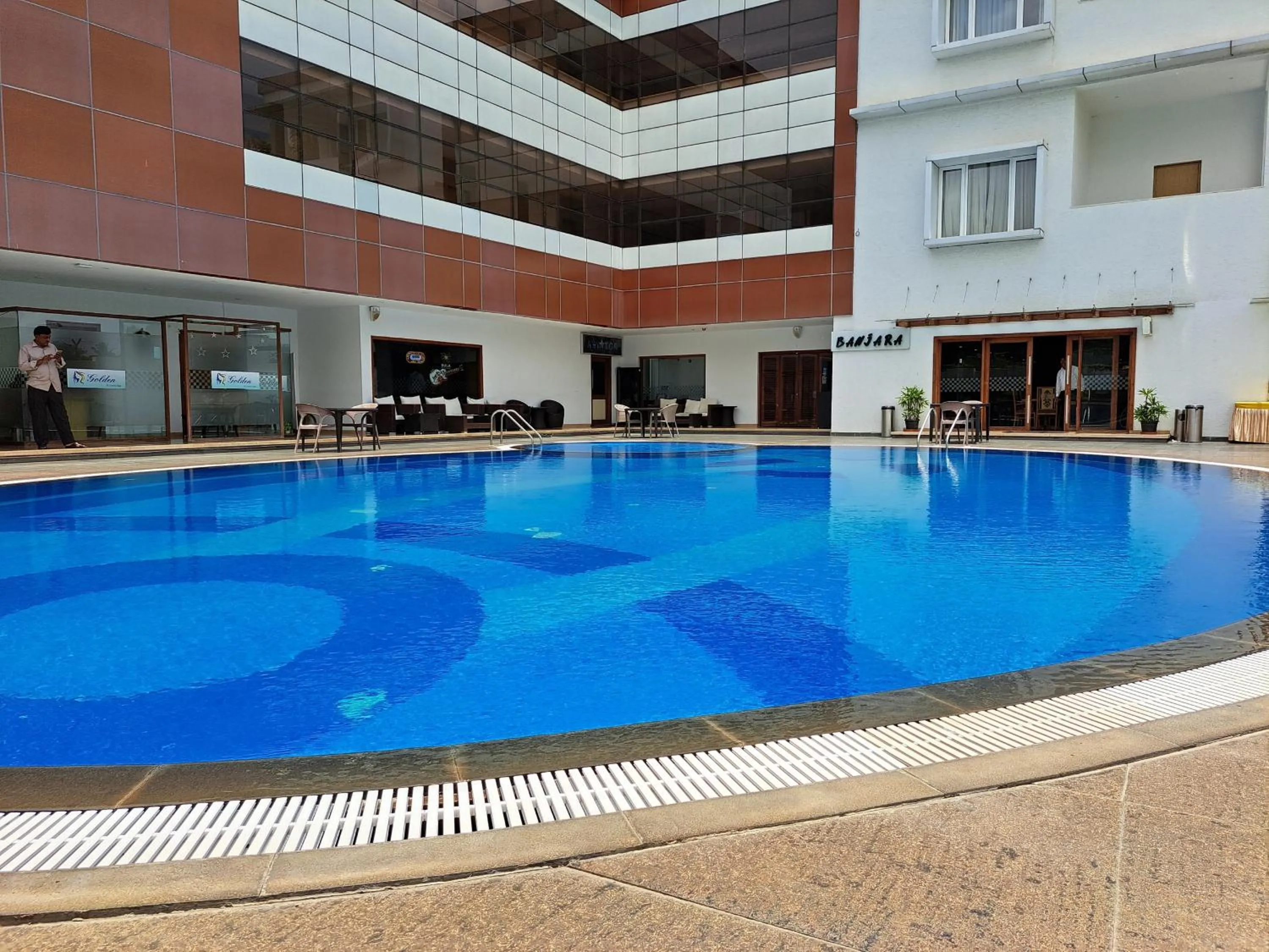 Swimming pool in Goldfinch Retreat Bangalore