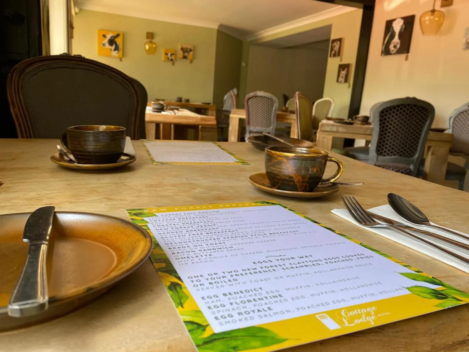 Restaurant/places to eat in Cottage Lodge Hotel