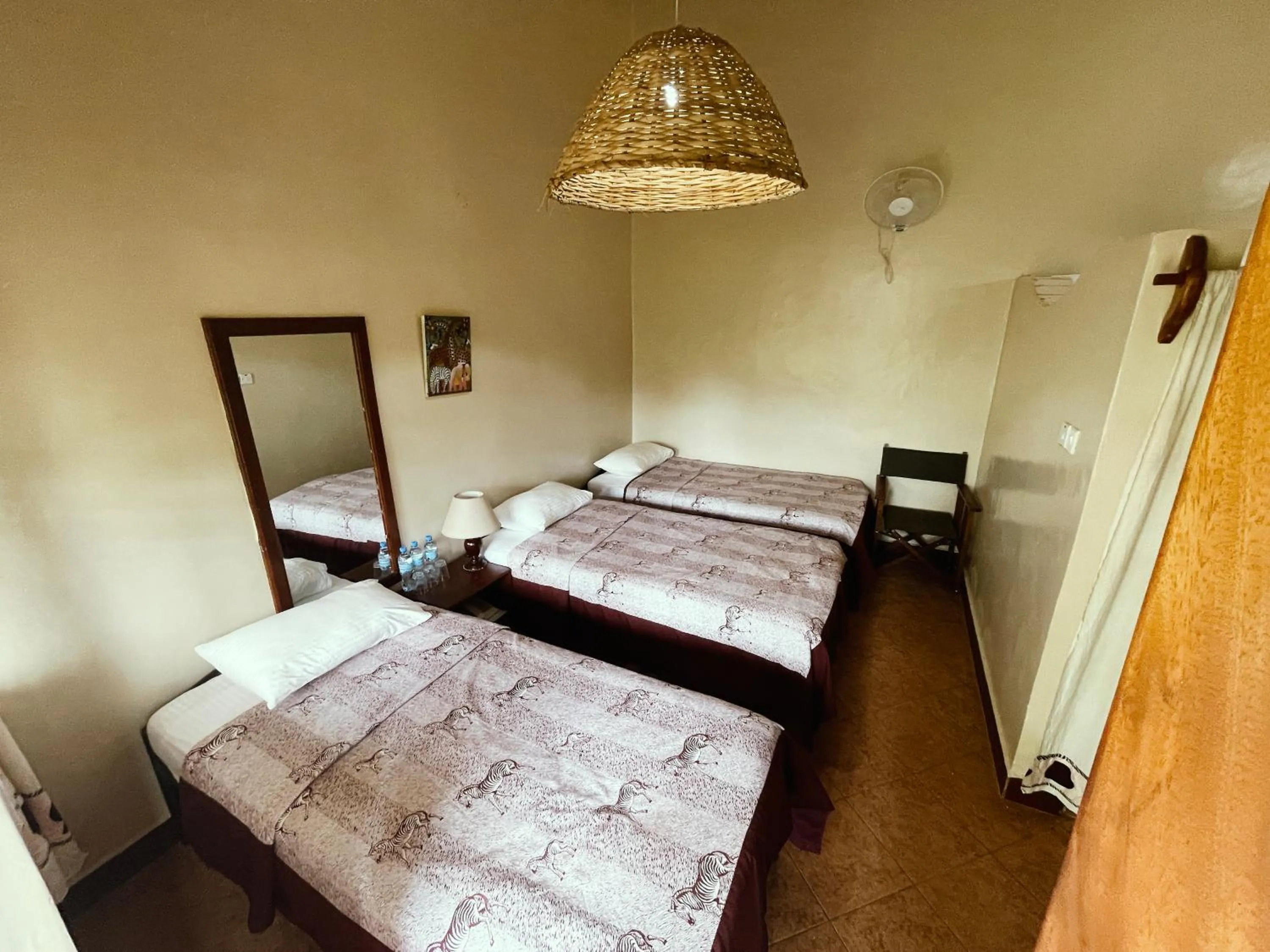 Bed in Maktau Mountain Lodge