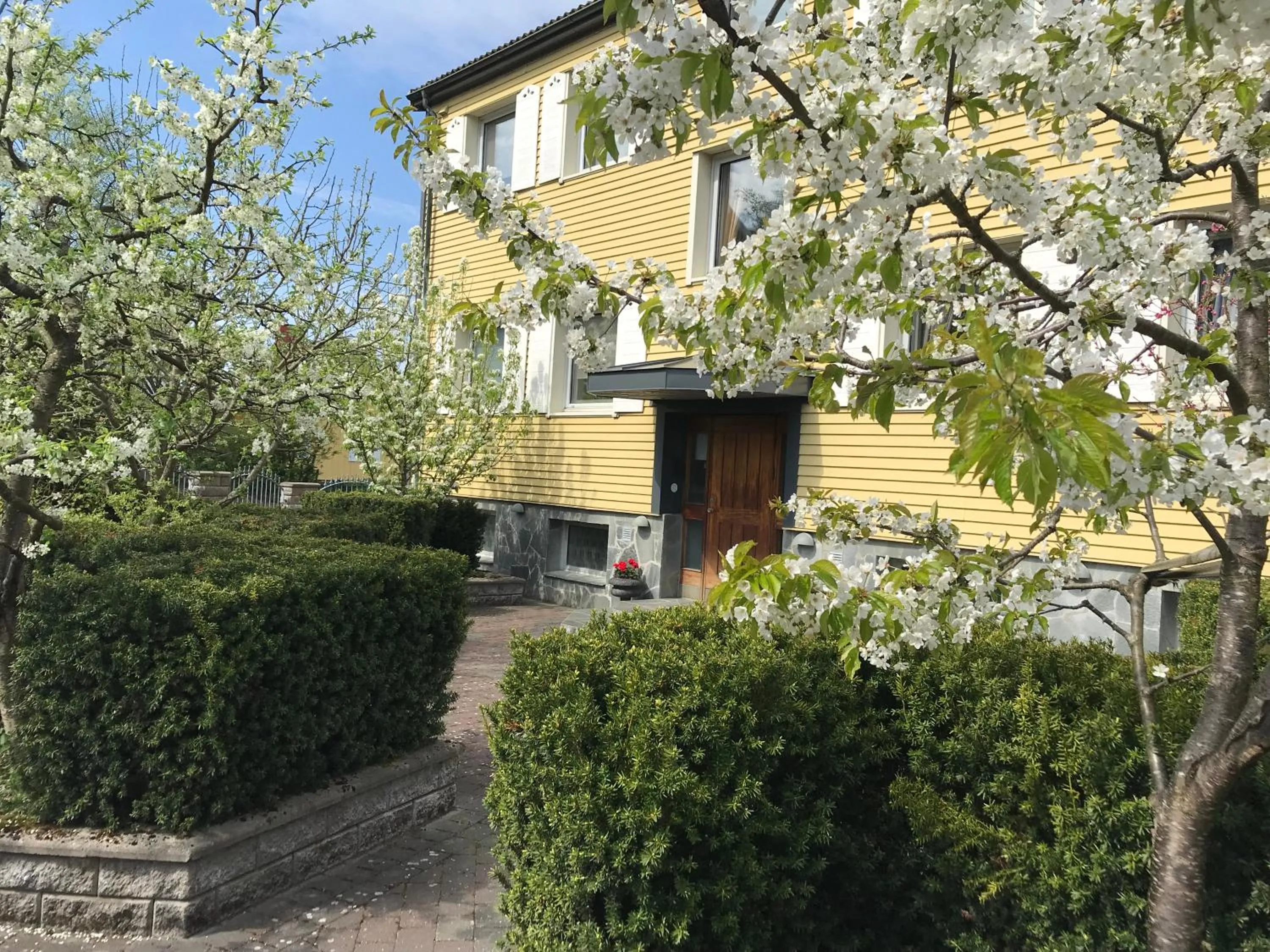 Shower in BoSmart Apartments