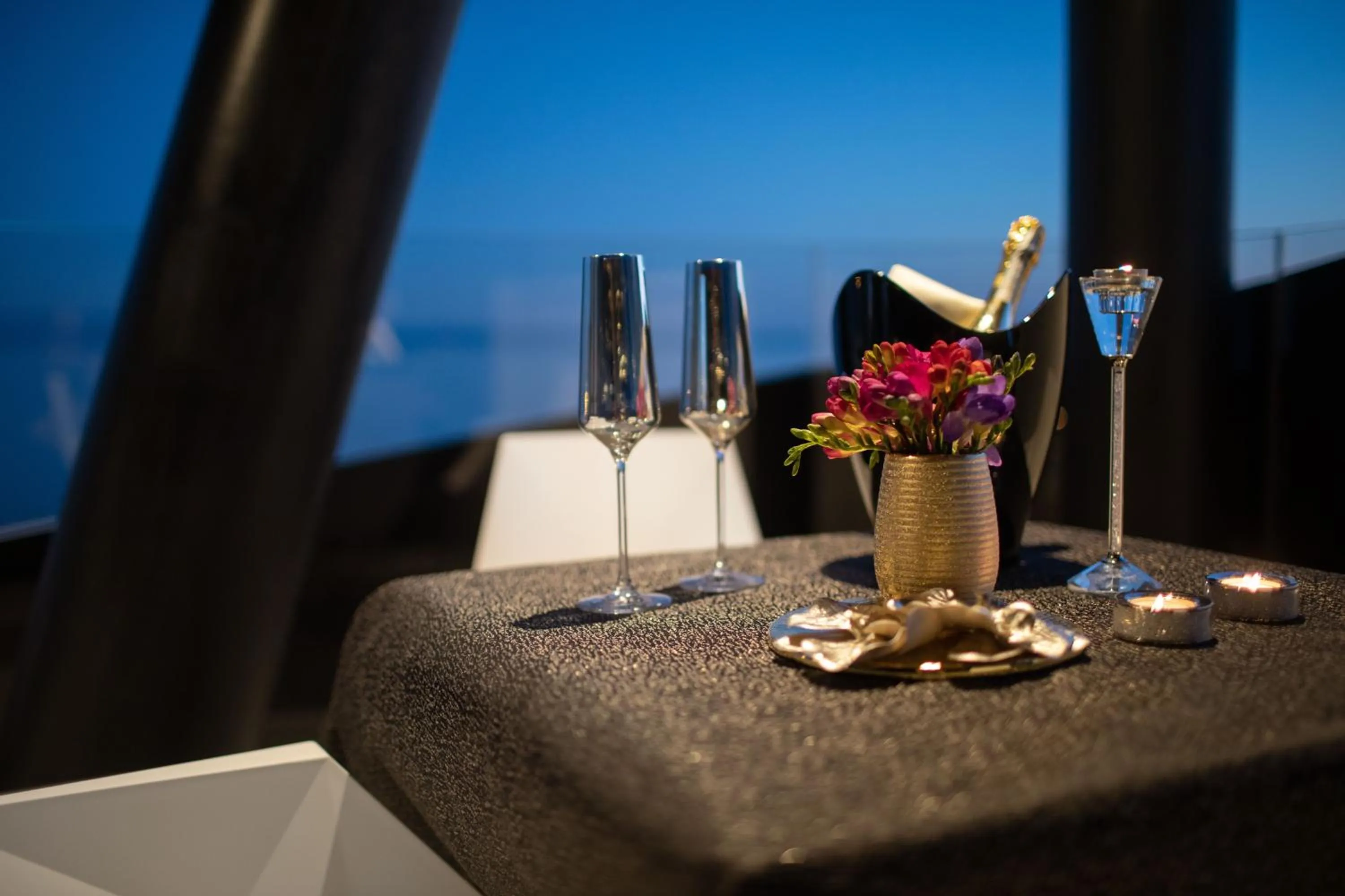 Balcony/Terrace in Posh Residence Luxury Suites