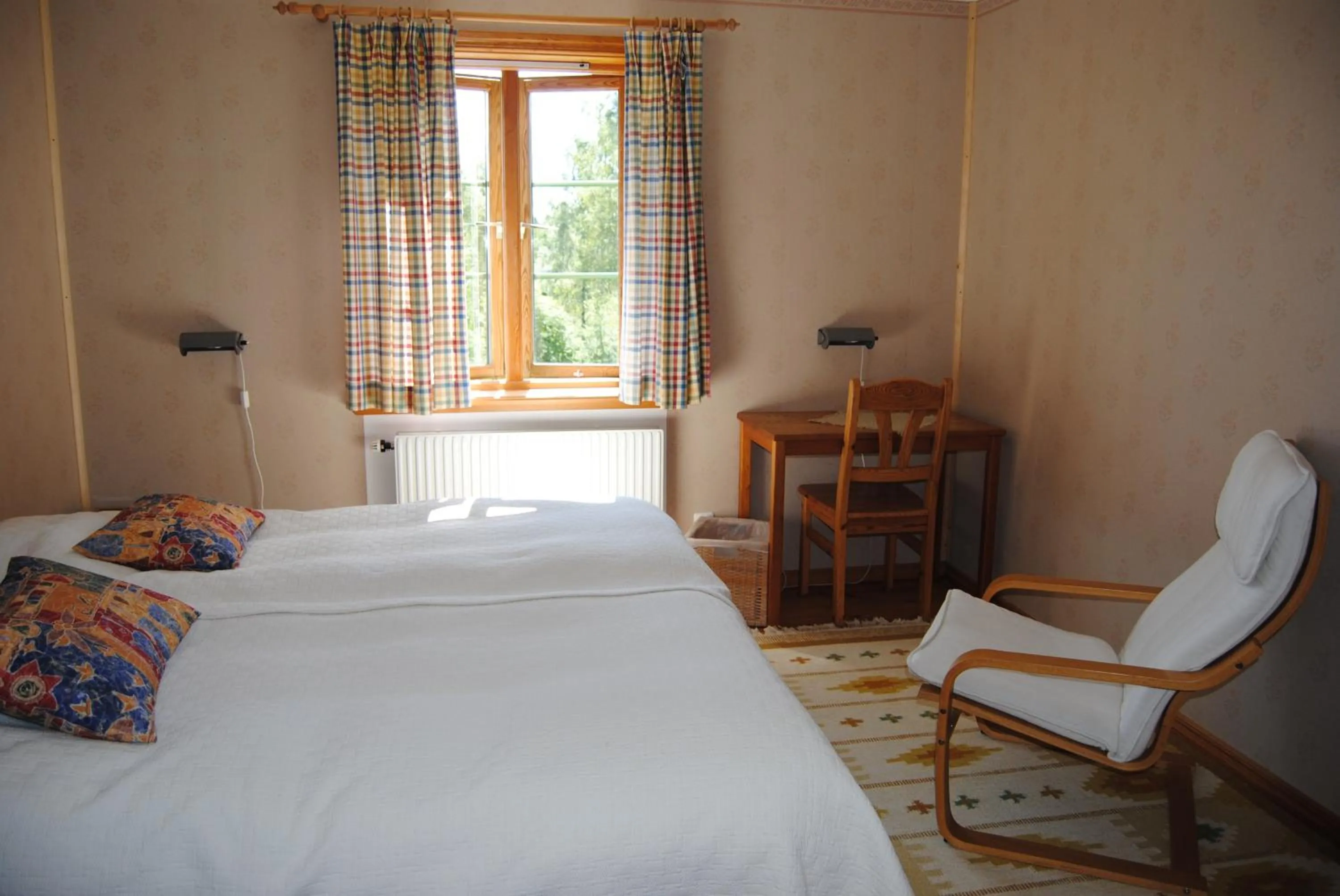 Photo of the whole room, Bed in Tingvall B&B Eco-Lodge