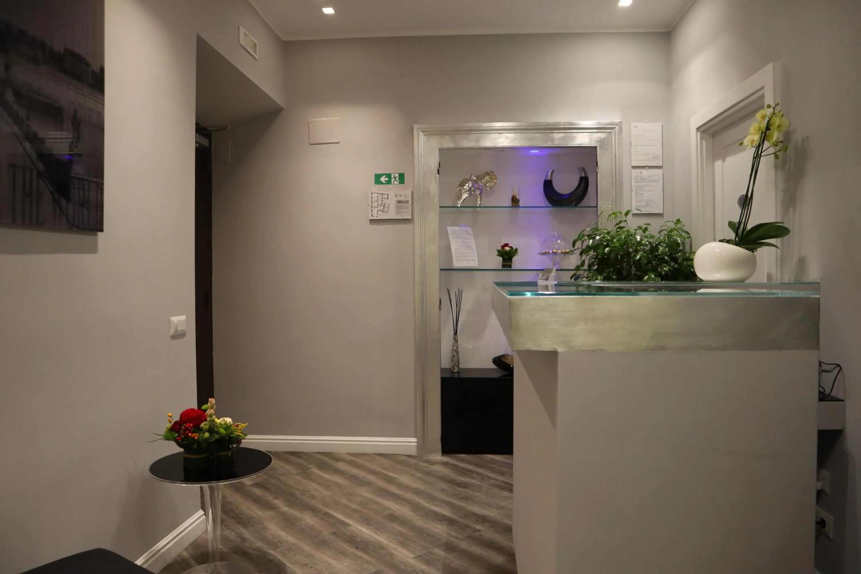 Lobby or reception in MILLINA SUITES IN NAVONA