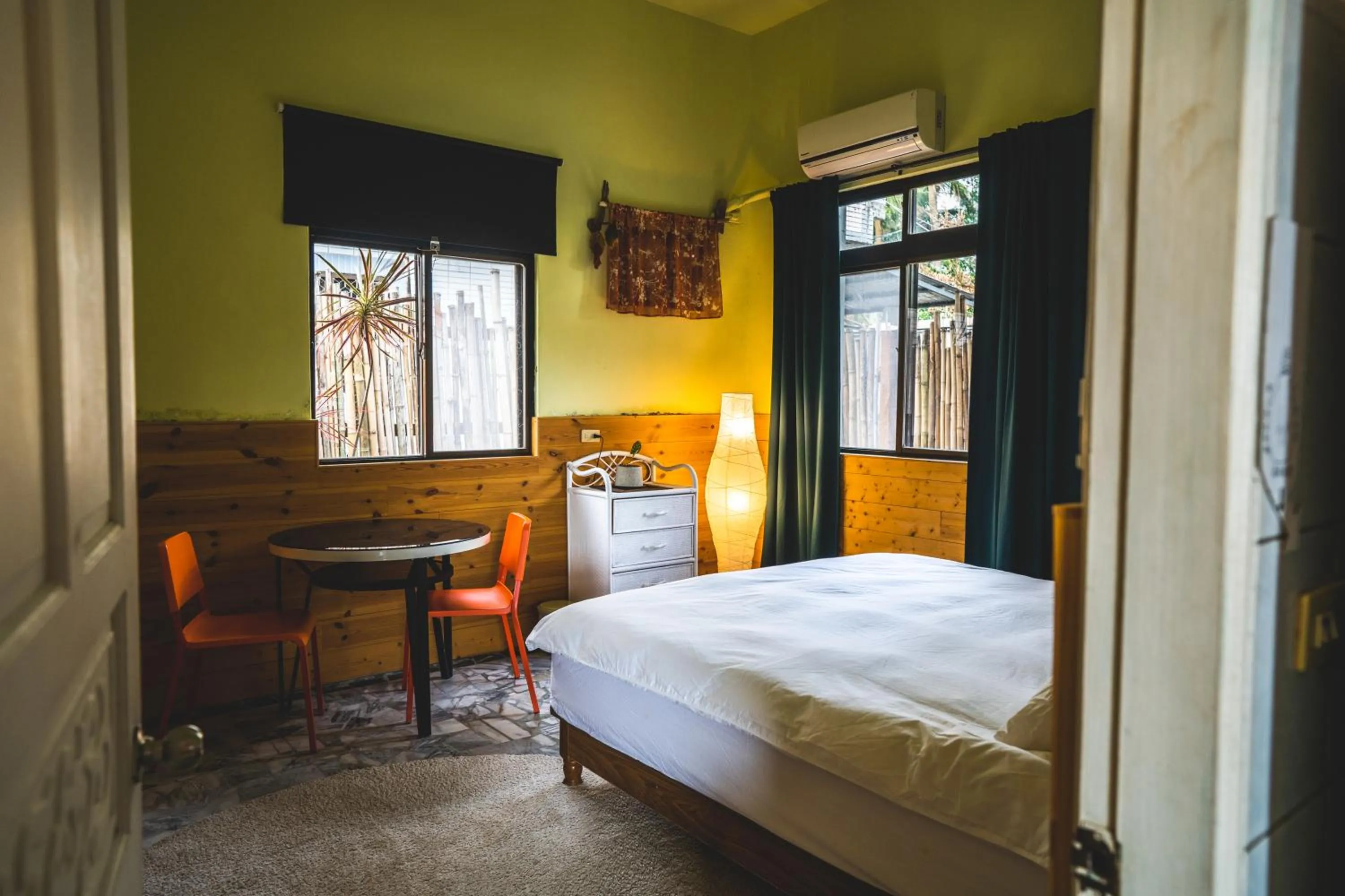 Wild East Country House