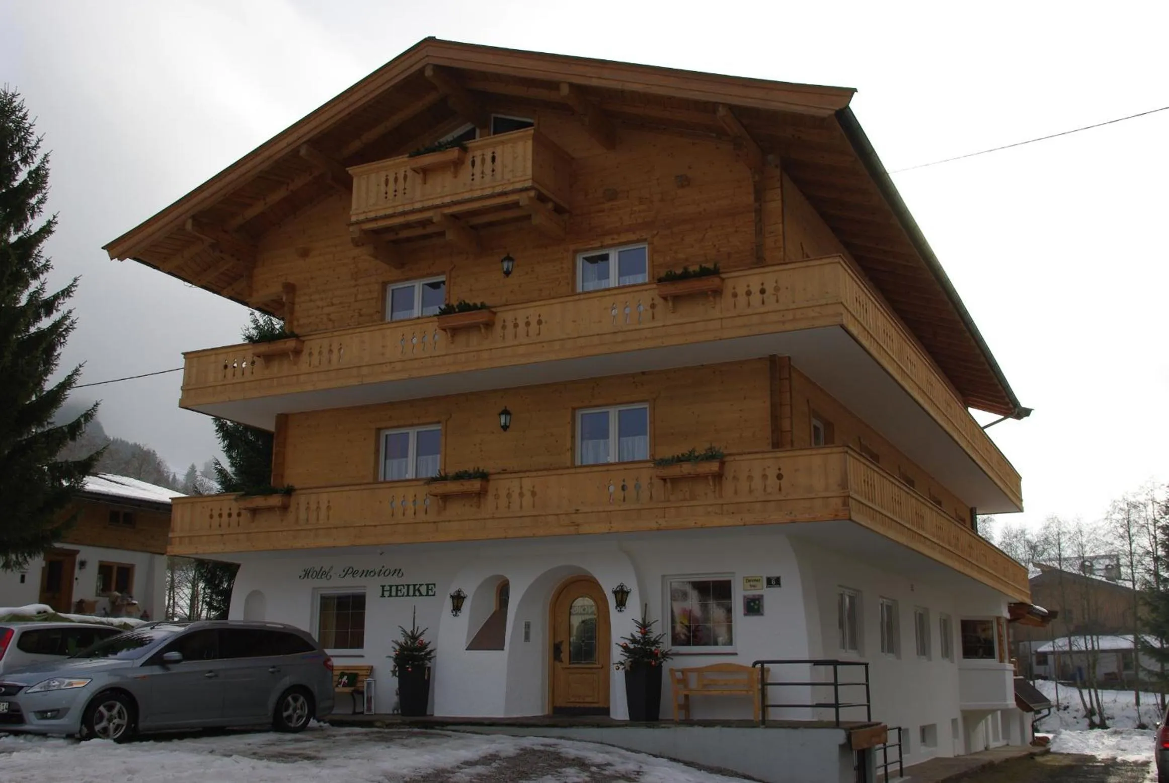 Facade/entrance in Hotel-Pension Heike