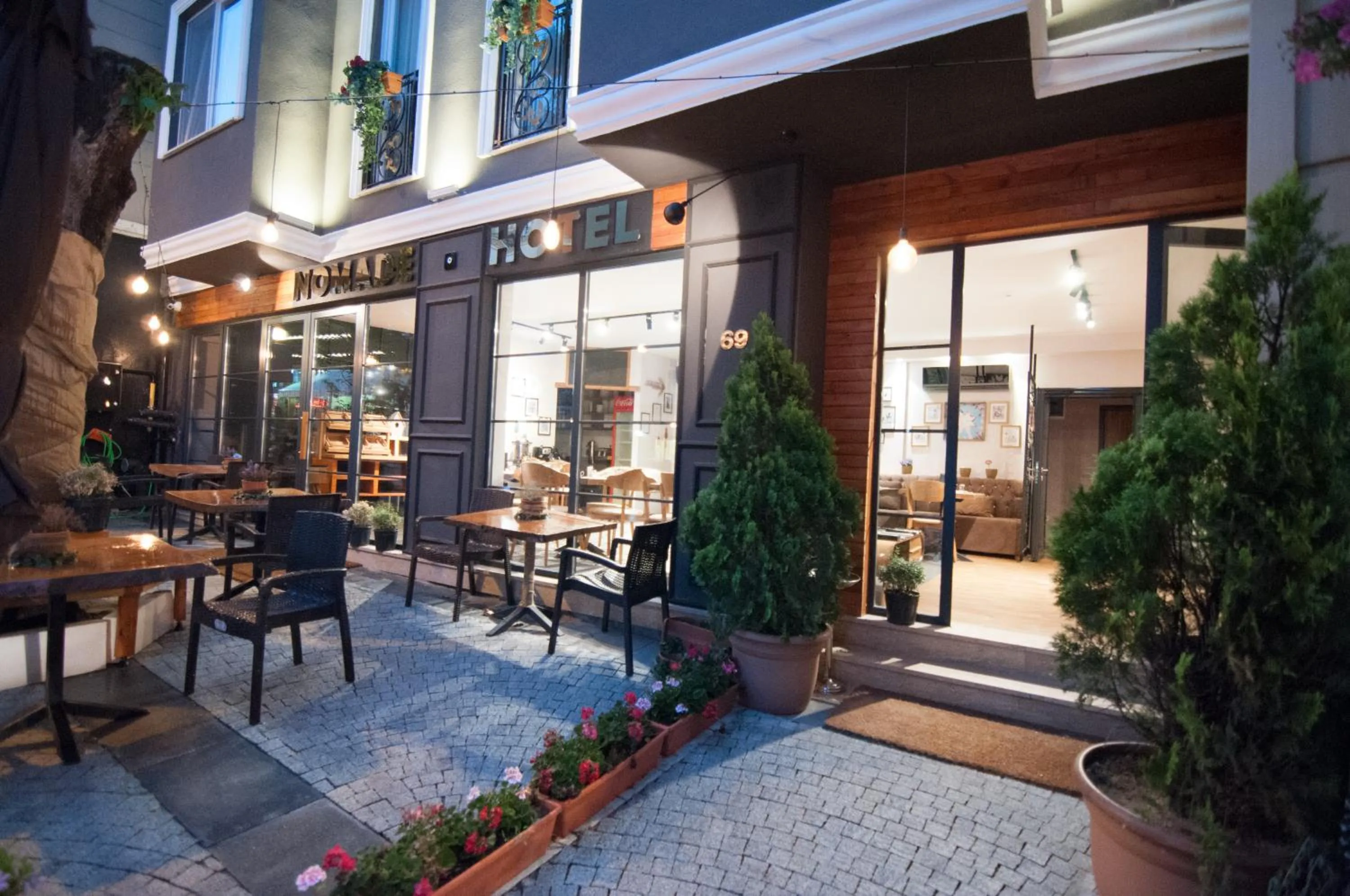 Facade/entrance in Nomade Hotel Exclusive