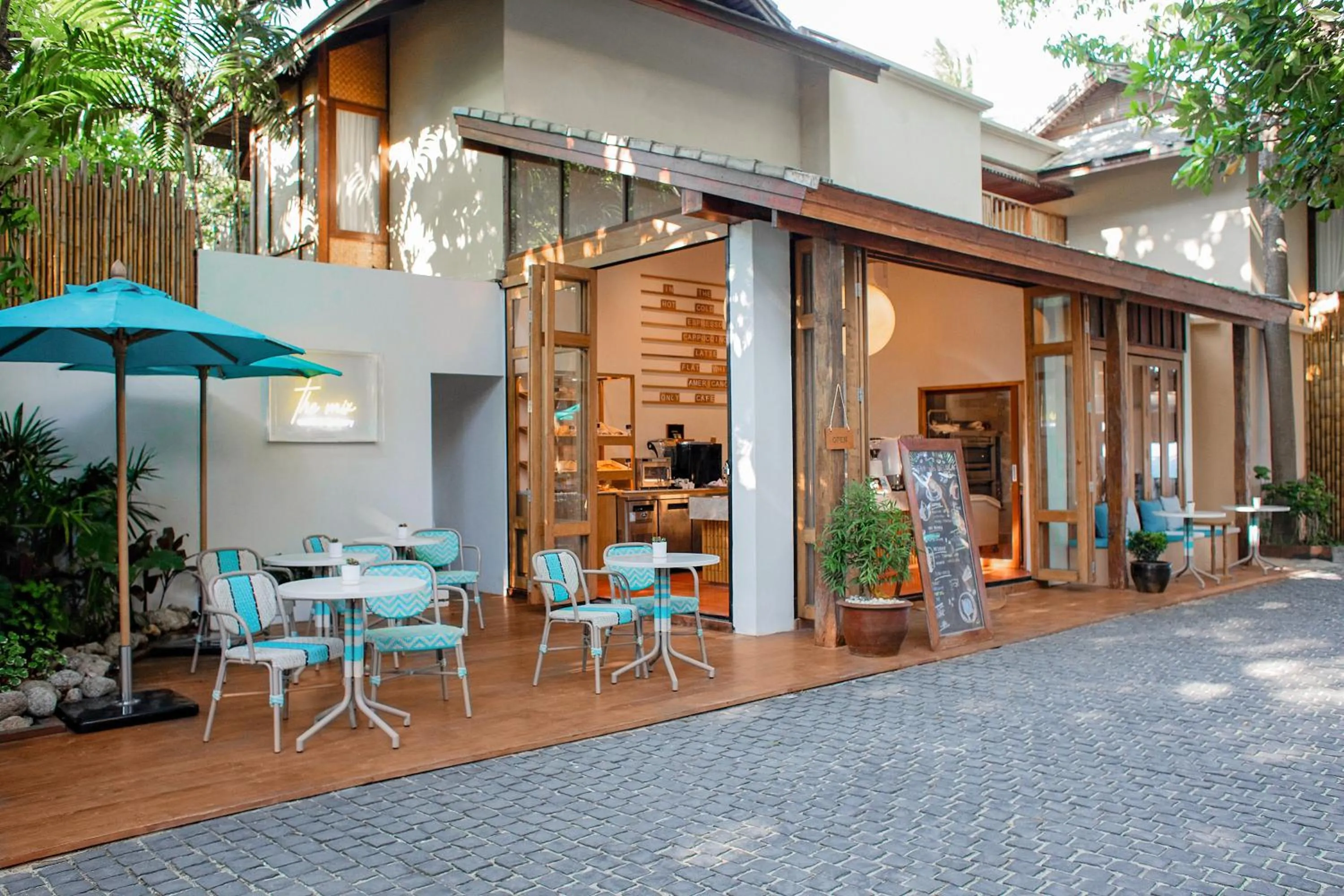 Restaurant/places to eat in Buri Rasa Village Phangan