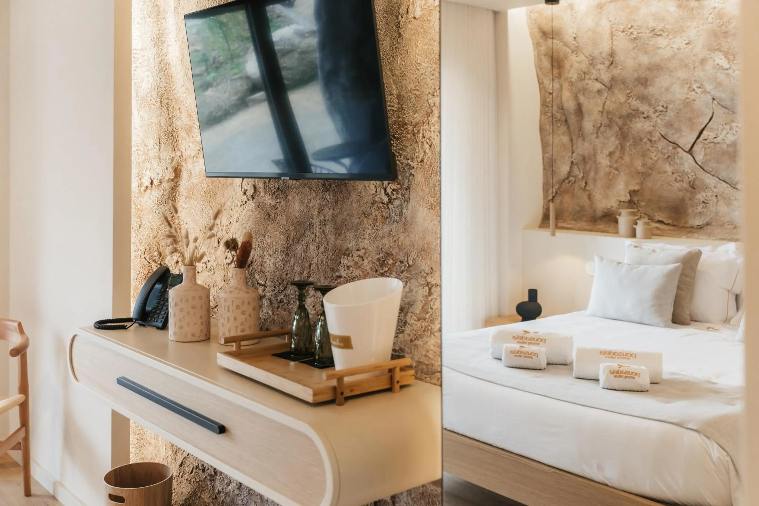 Bedroom, Bed in Pousadela Village & Spa