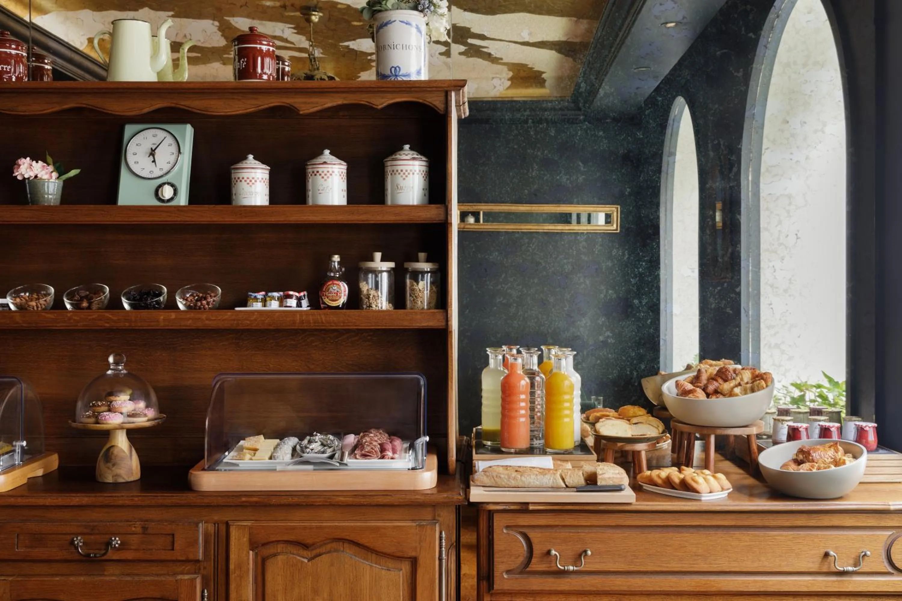 Breakfast in New Hotel Republique - Ex Albert's Hotel