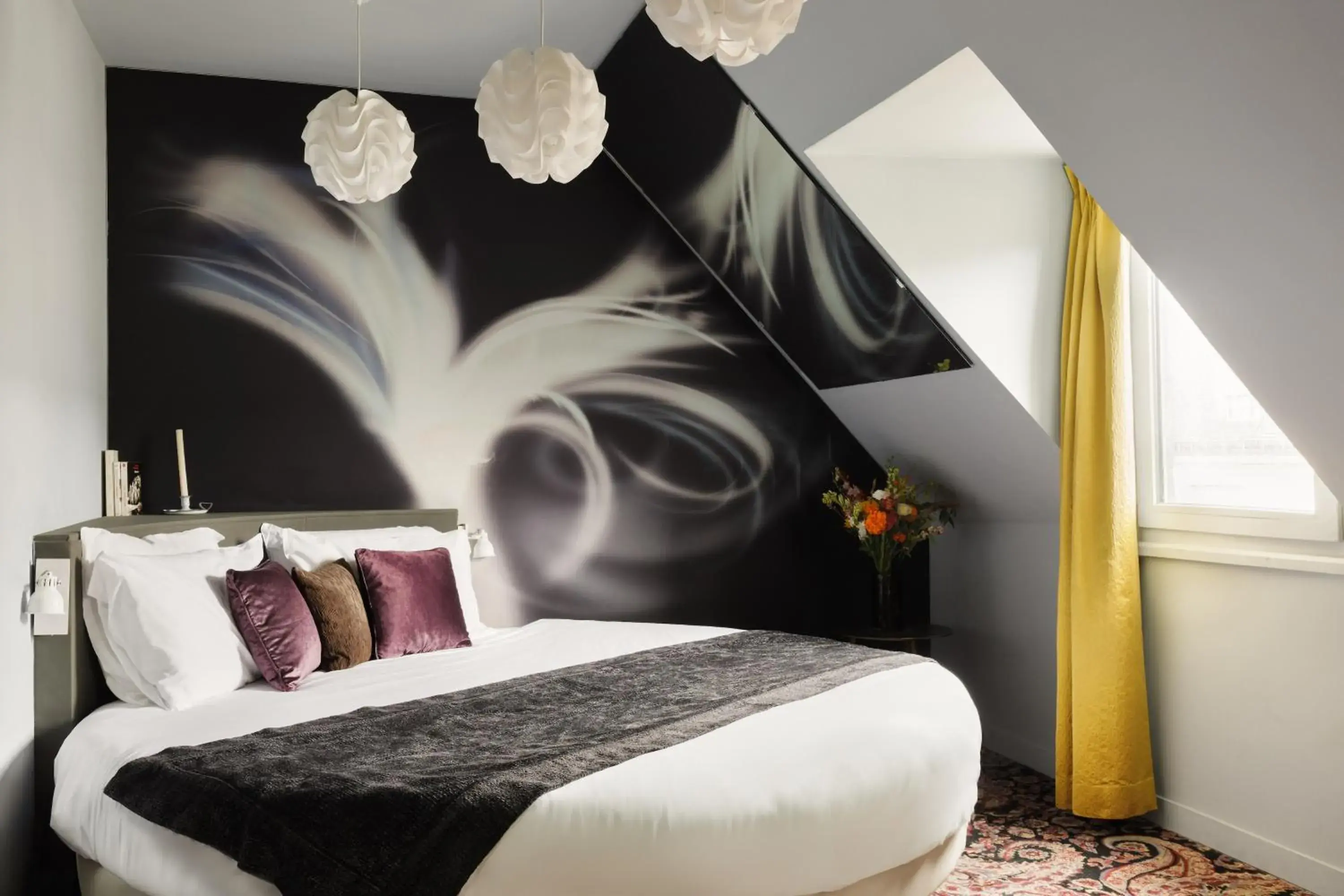 Bed in New Hotel Republique - Ex Albert's Hotel Bed in New Hotel Republique - Ex Albert's Hotel