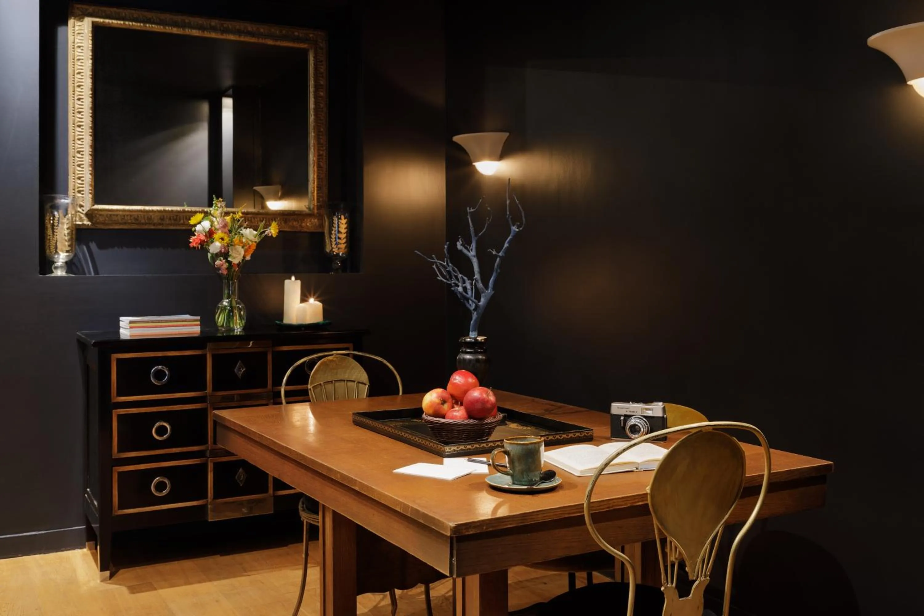 Living room in New Hotel Republique - Ex Albert's Hotel