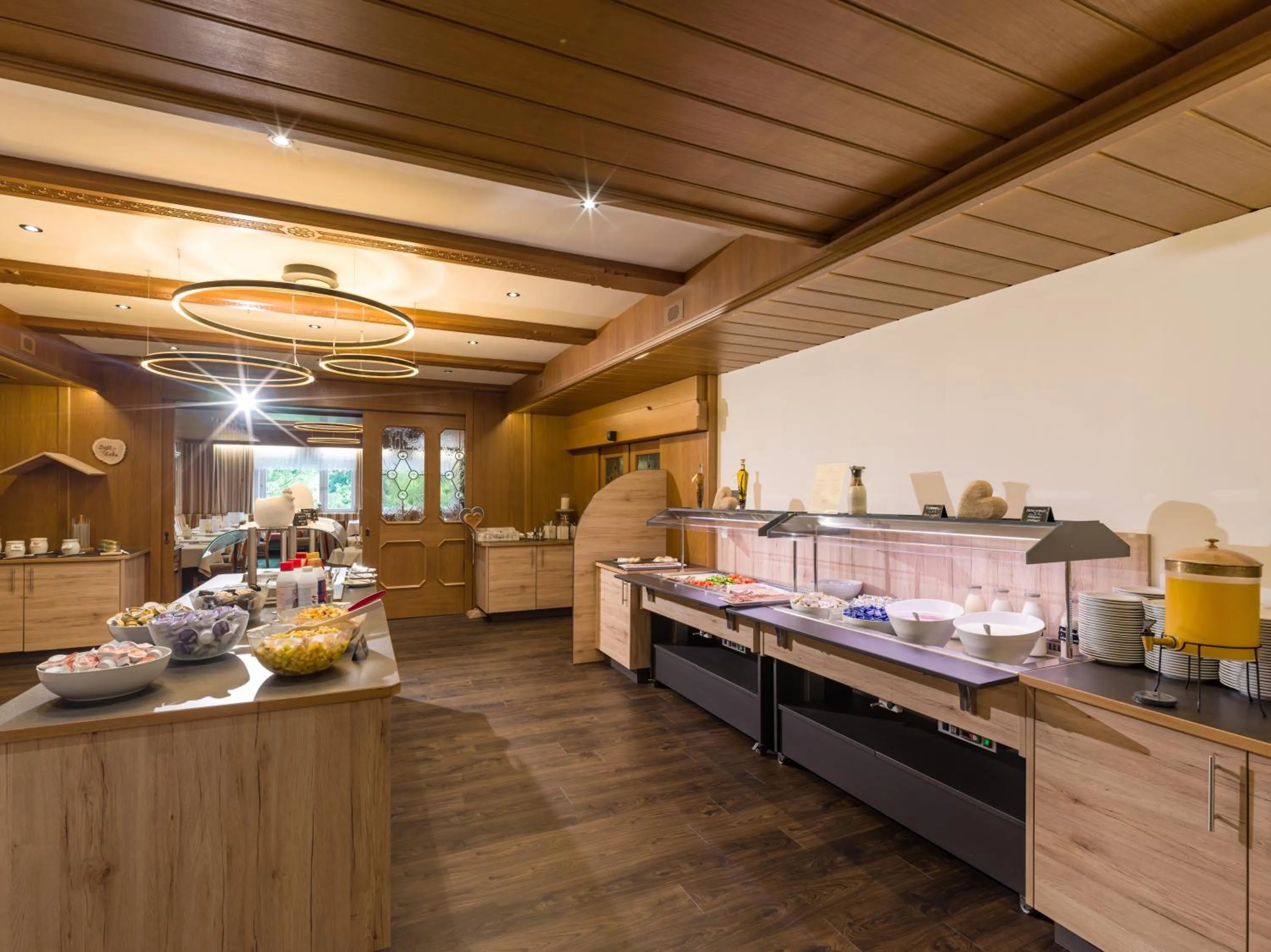 Breakfast in Hotel Sonnschein