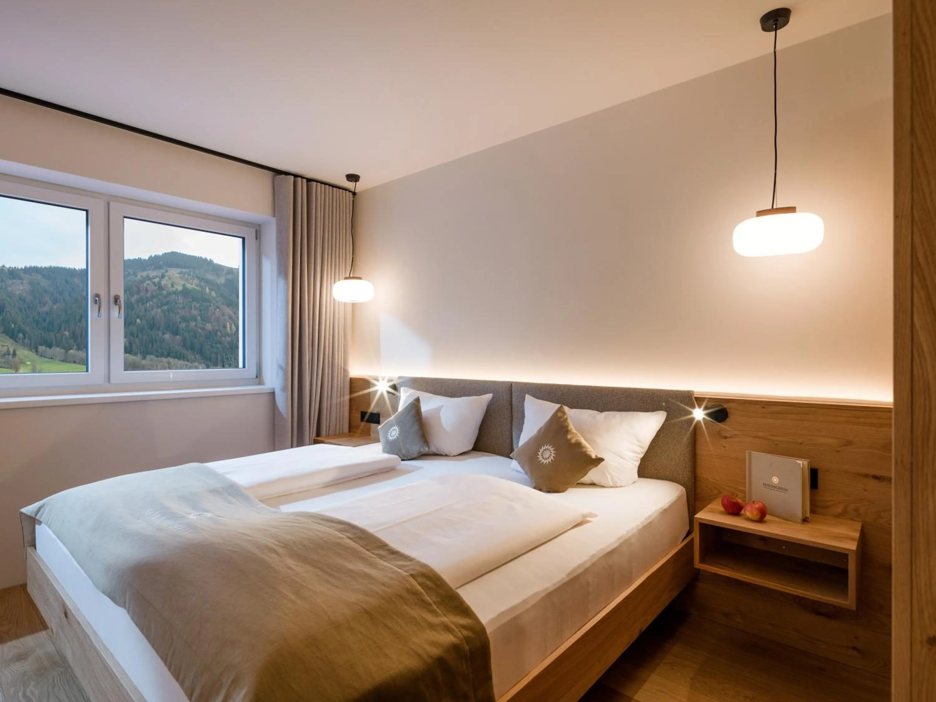 Bed in Hotel Sonnschein