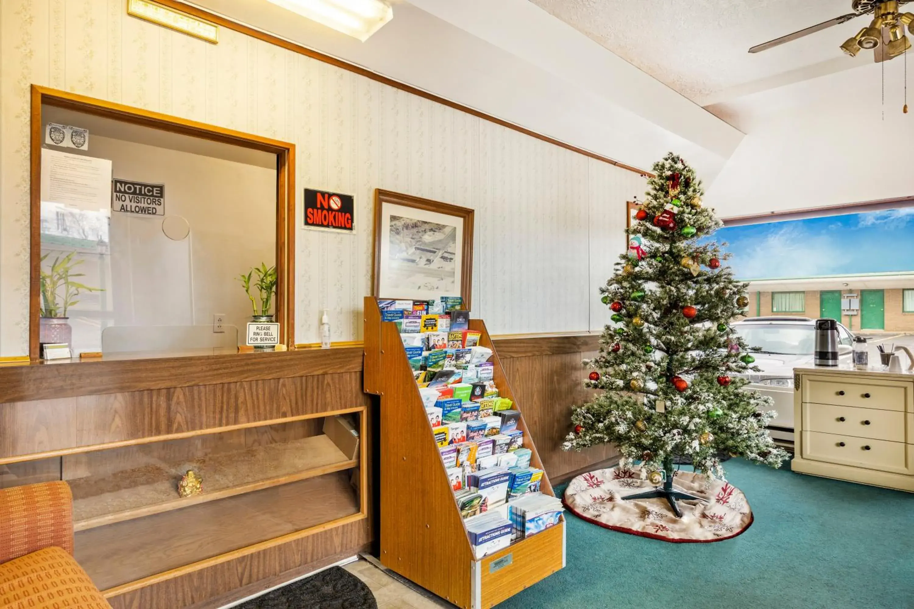 Lobby or reception in OYO Hotel North Lima OH - Boardman Lobby or reception in OYO Hotel North Lima OH - Boardman