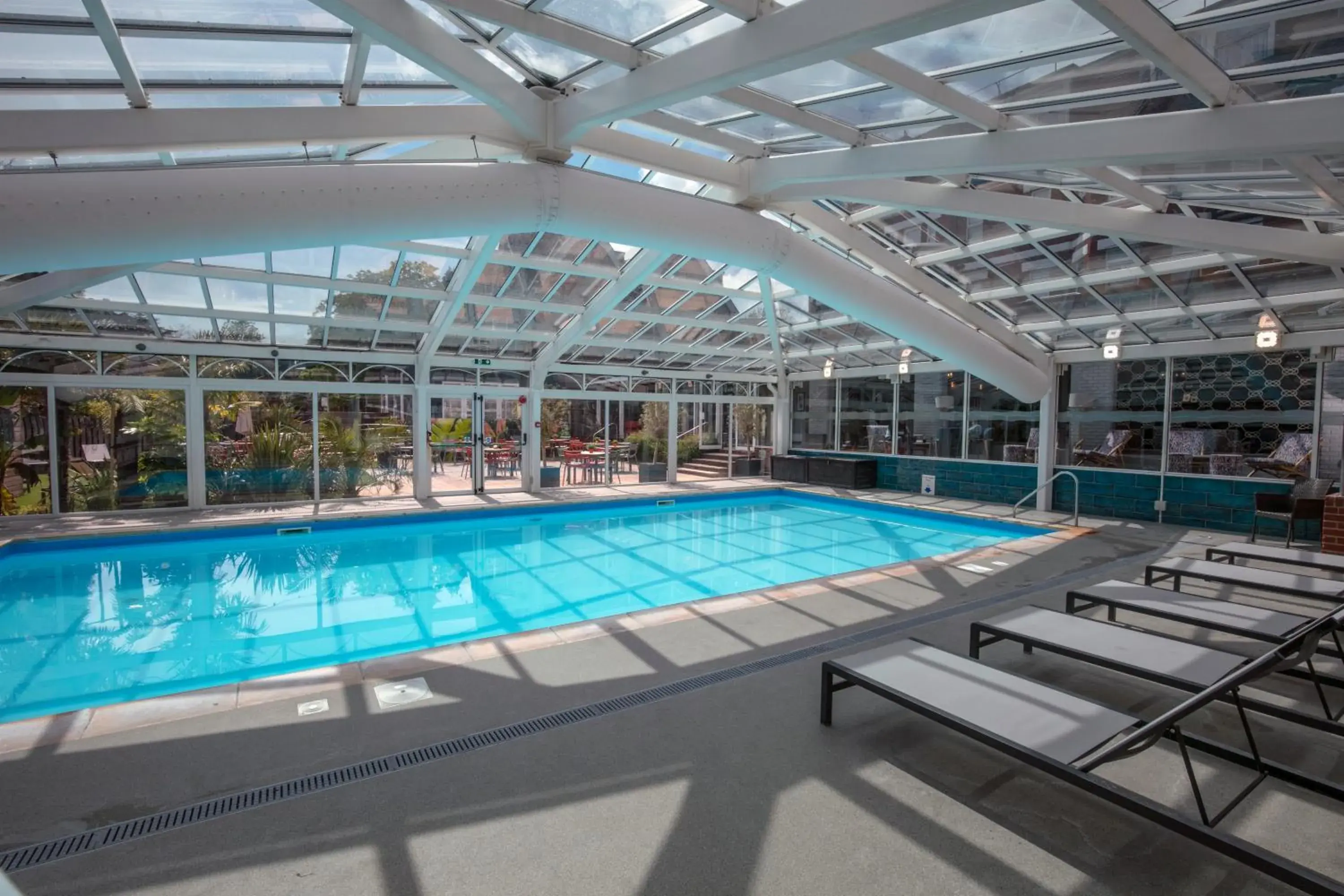 Swimming pool in Bournemouth West Cliff Hotel & Spa Swimming pool in Bournemouth West Cliff Hotel & Spa