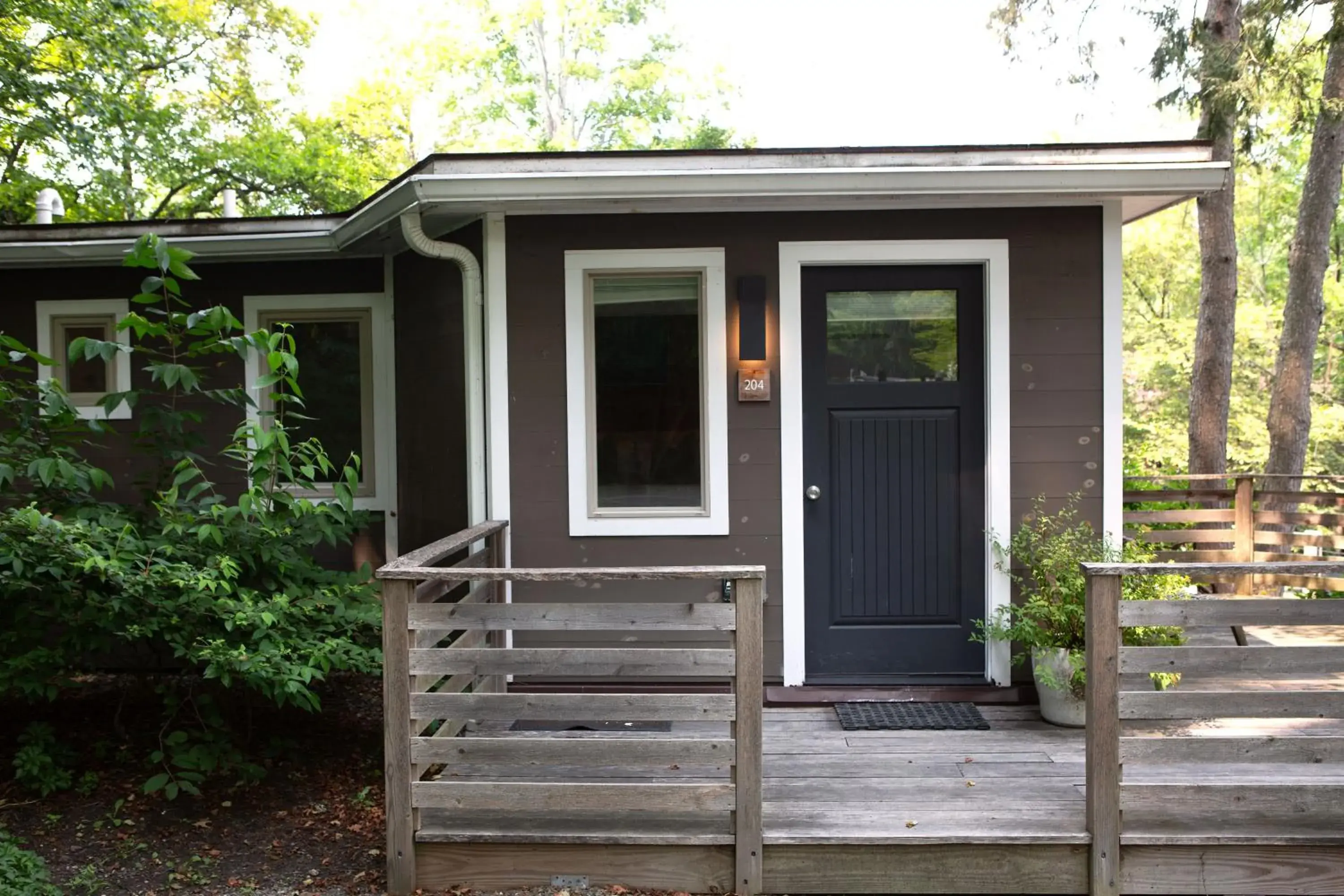 Property building in Woodstock Way Hotel Property building in Woodstock Way Hotel