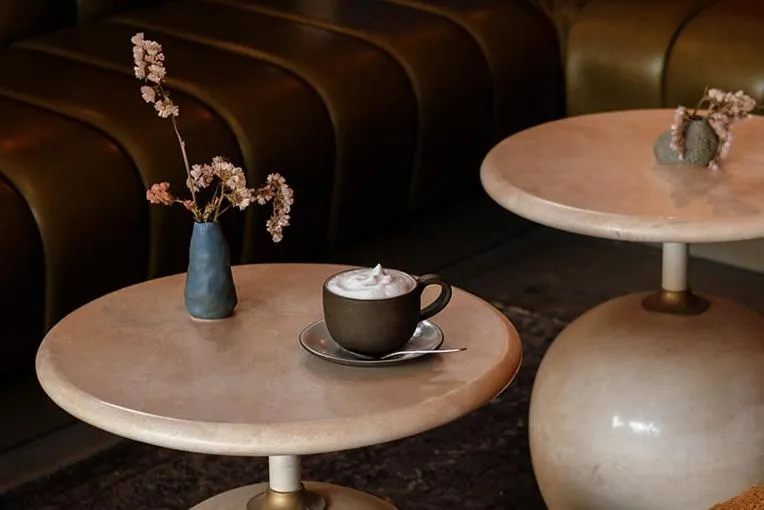 Coffee/tea facilities in Woodstock Way Hotel