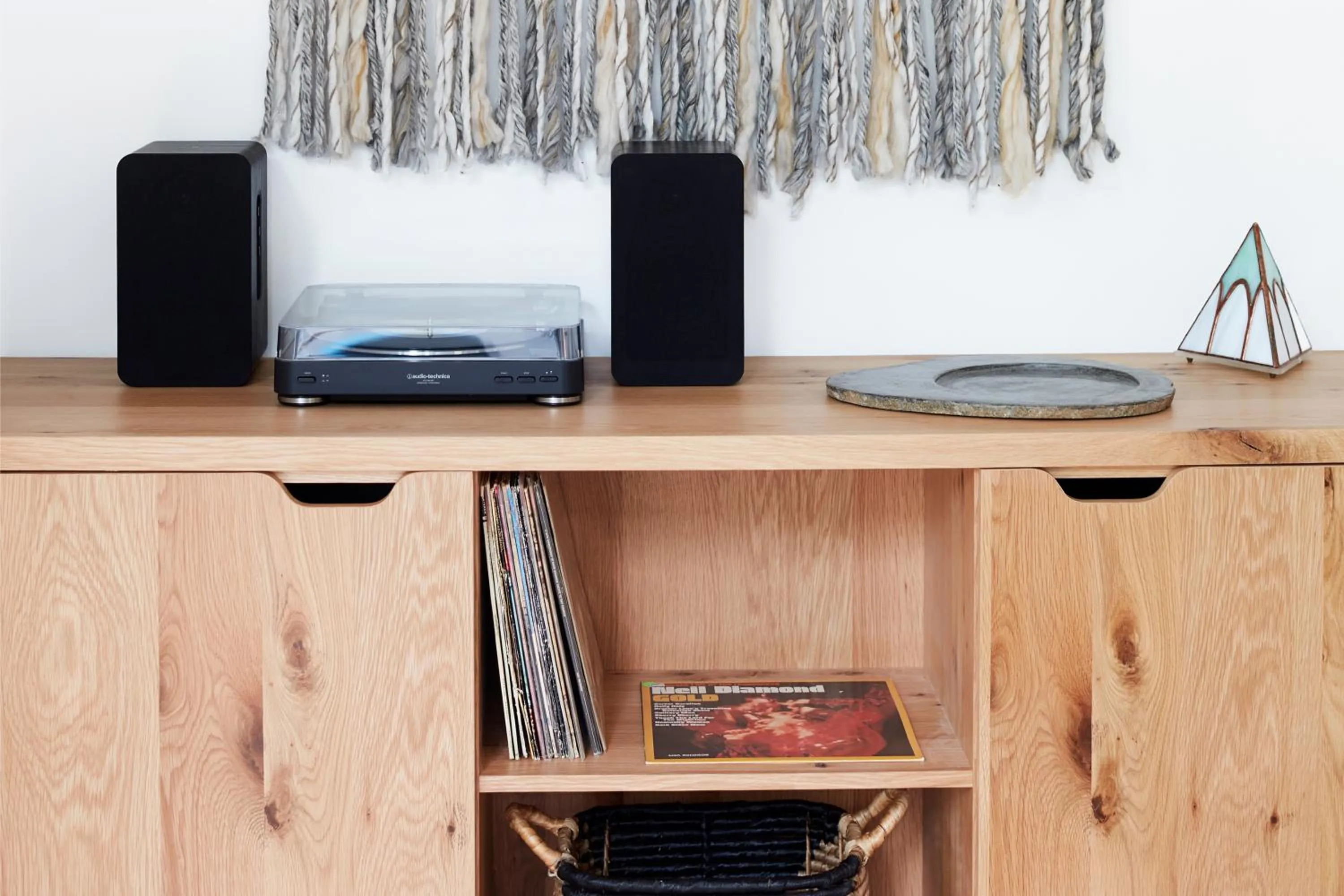 TV and multimedia in Woodstock Way Hotel