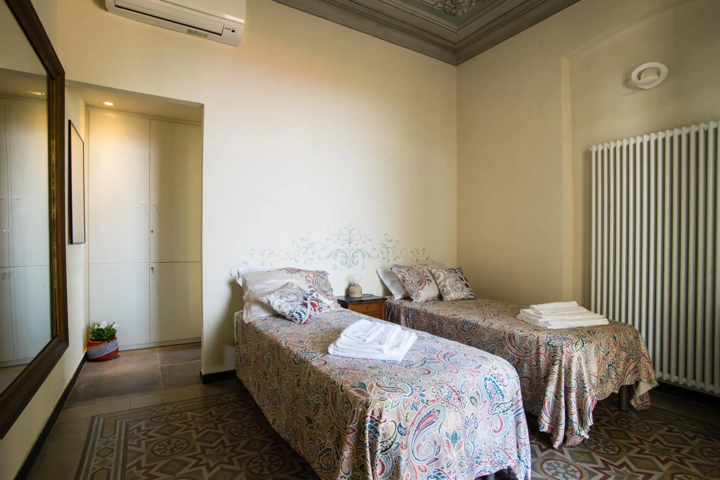 Photo of the whole room, Bed in BB CÀ DE MÂ