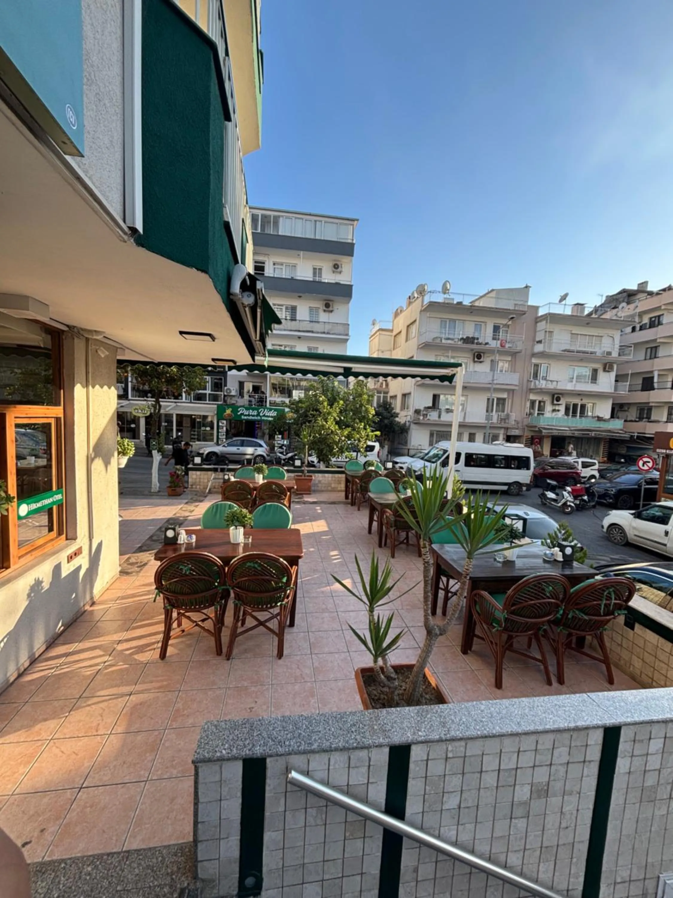 Garden in Hikmethan Otel