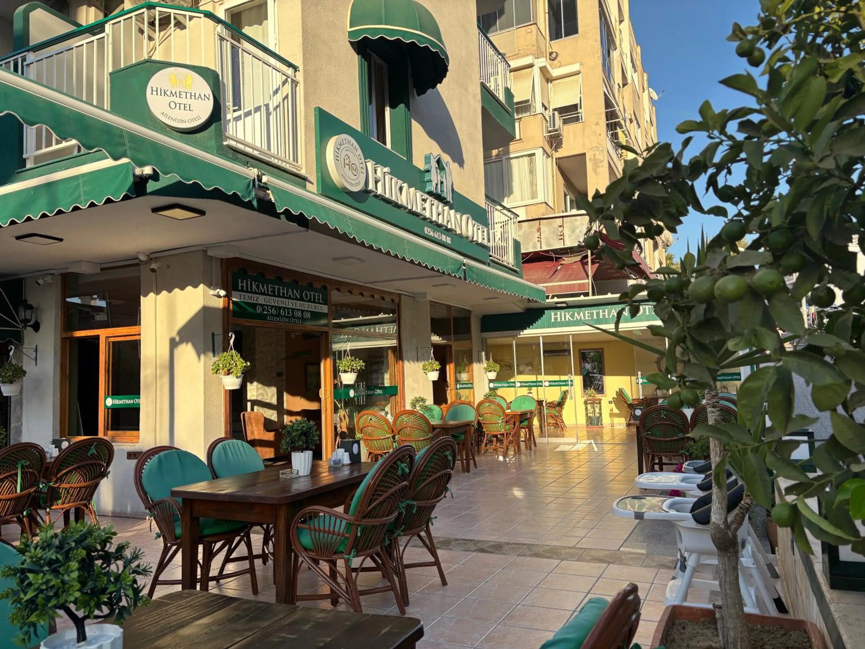 Garden in Hikmethan Otel