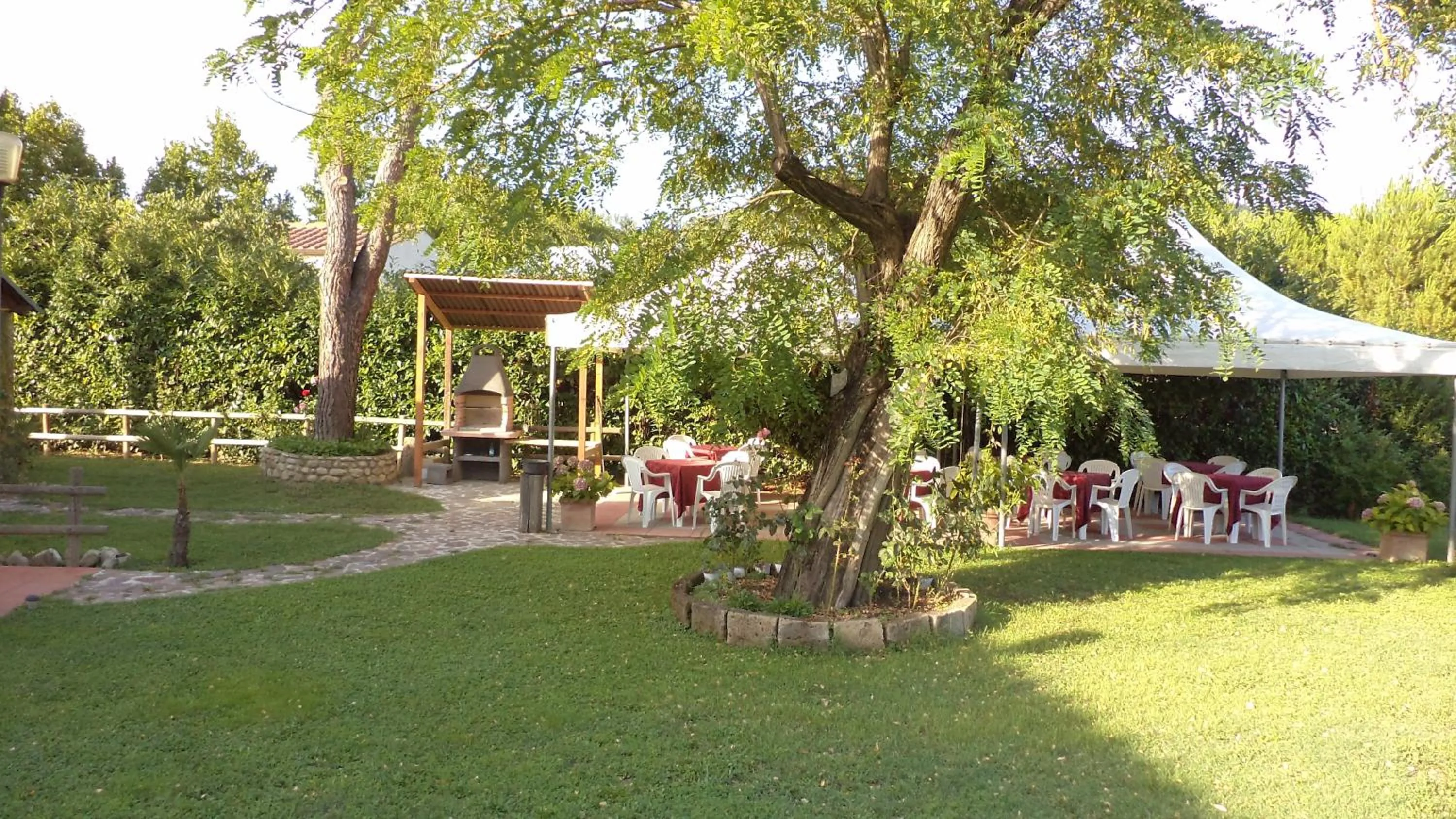 Day, Garden in Il Molino Del Ponte