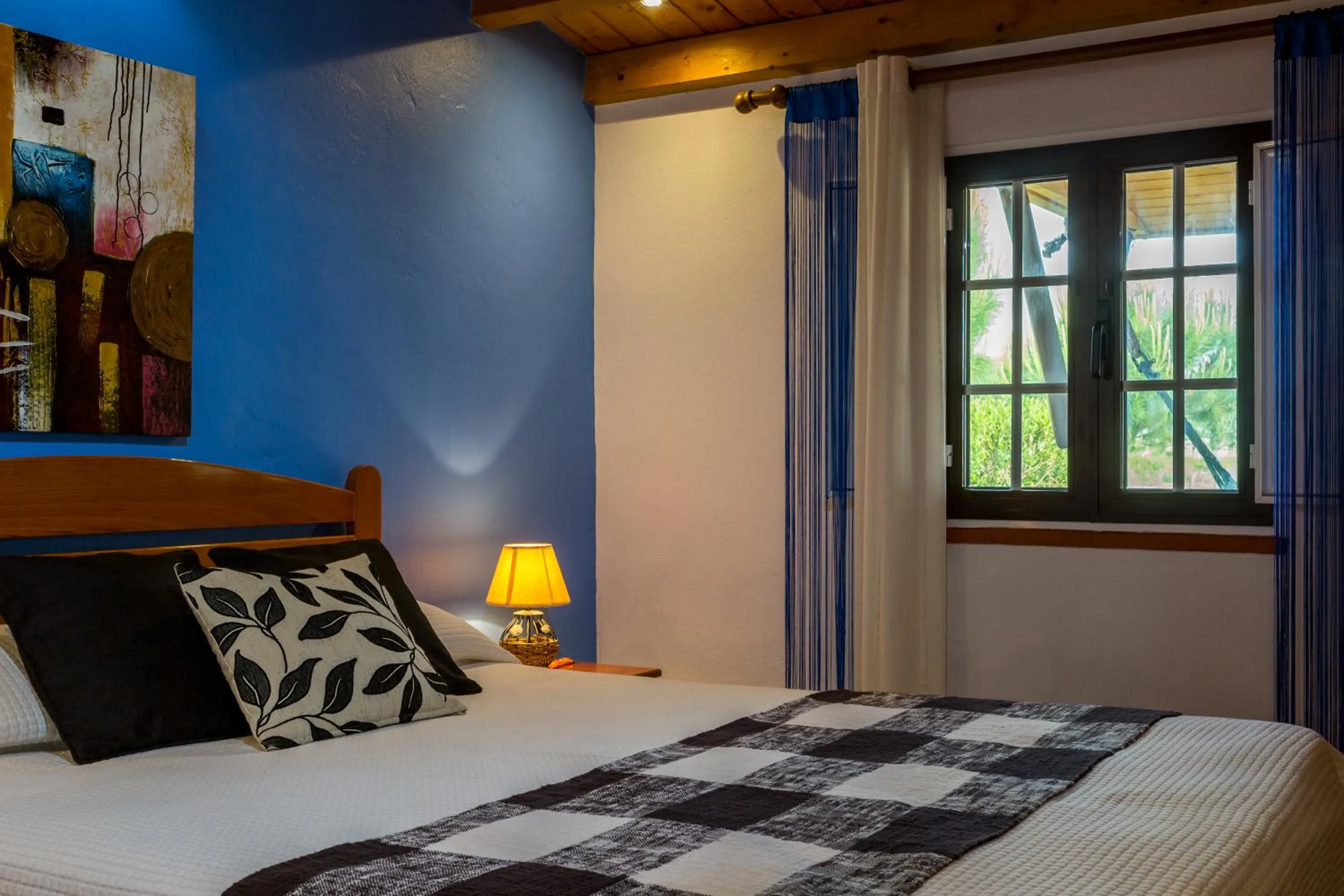 Decorative detail, Bed in Monte do Zeca