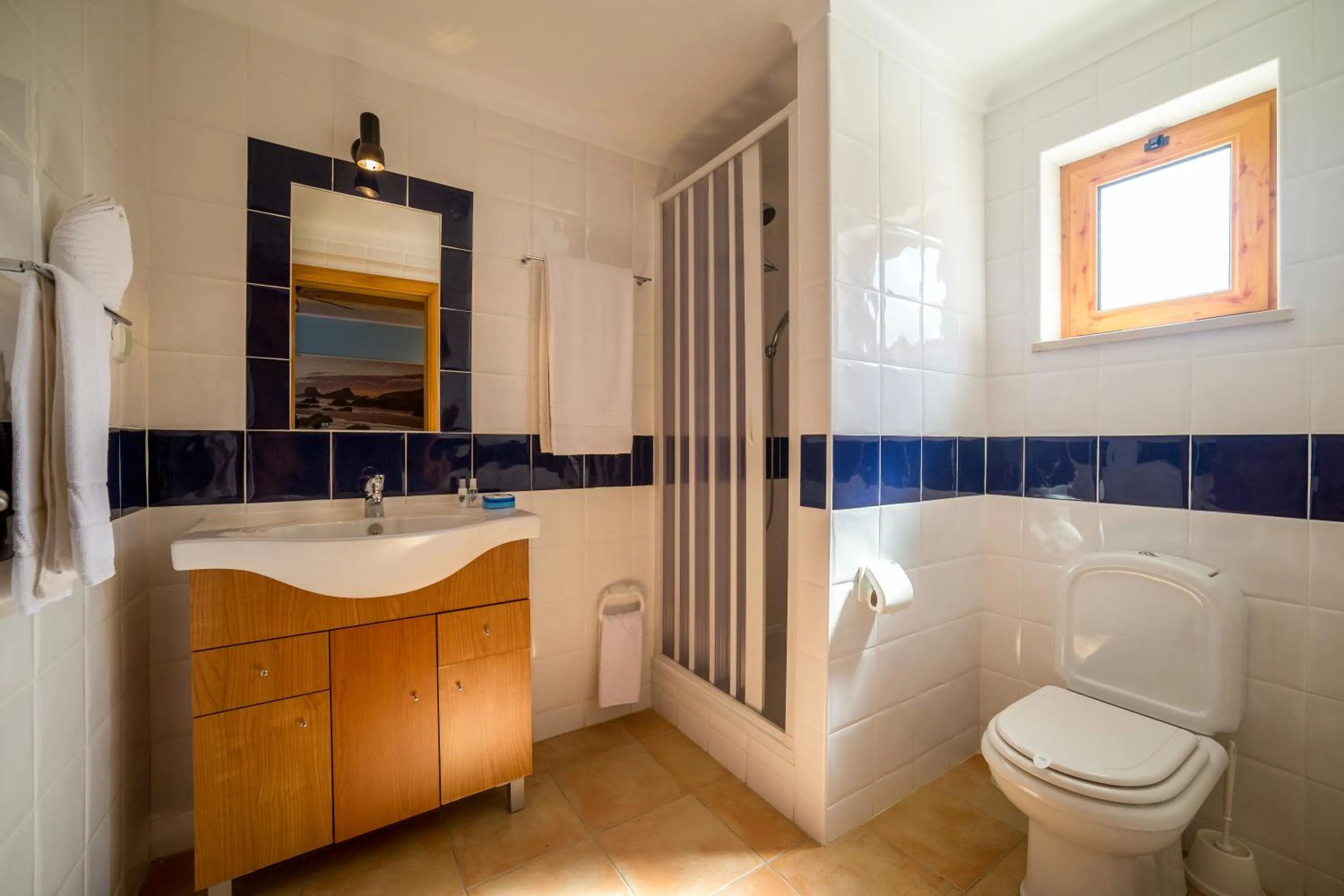 Shower in Monte do Zeca