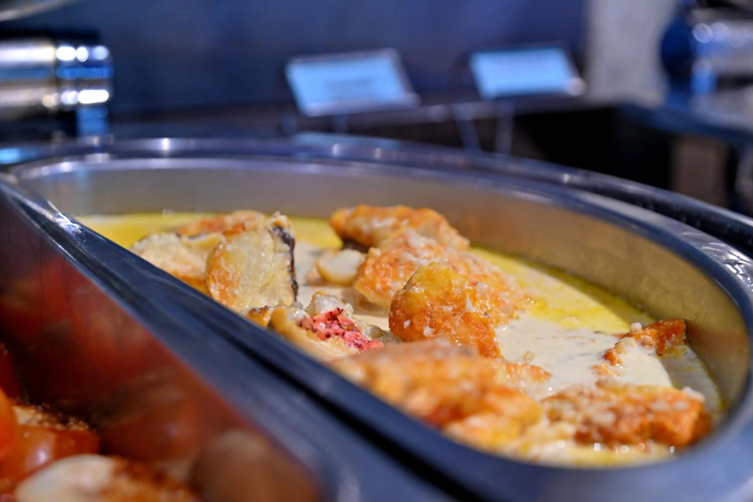 Champagne Castle Hotel