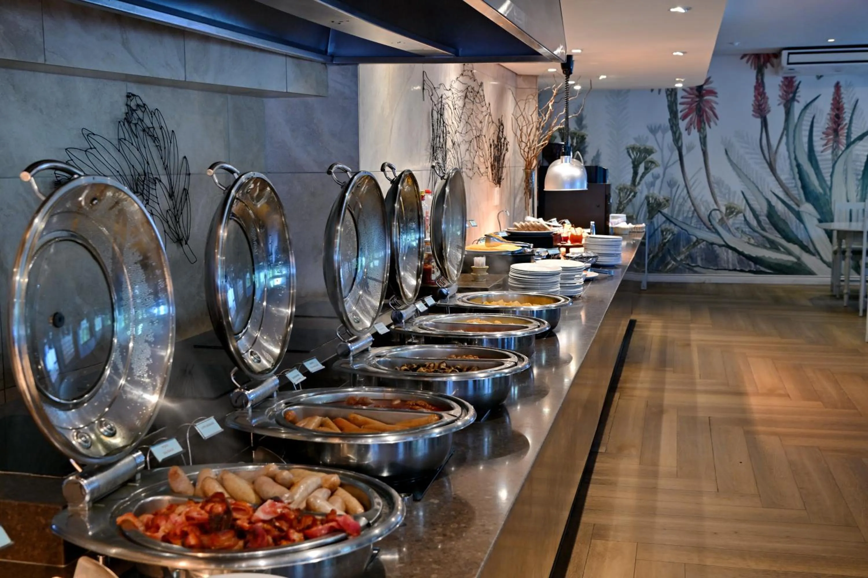 Champagne Castle Hotel