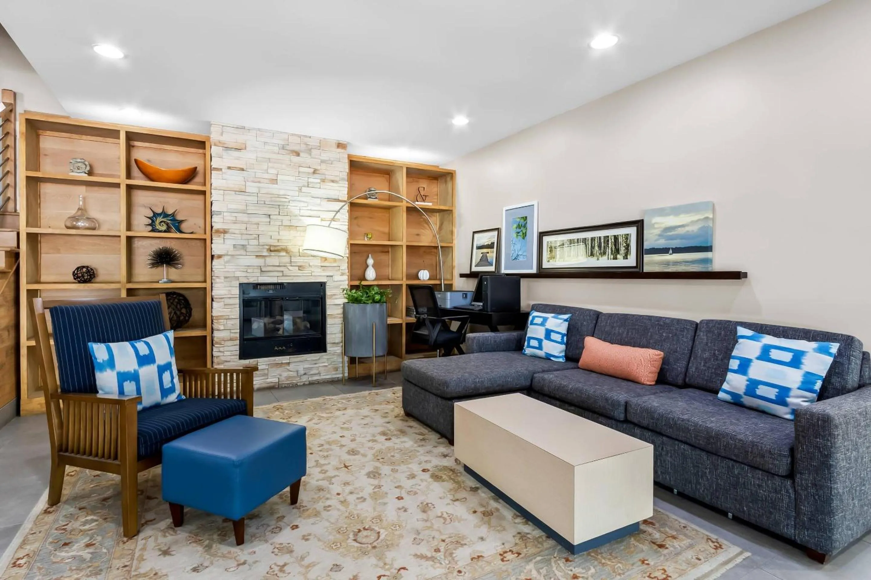 Lobby or reception in Country Inn & Suites By Radisson, Charleston North, SC