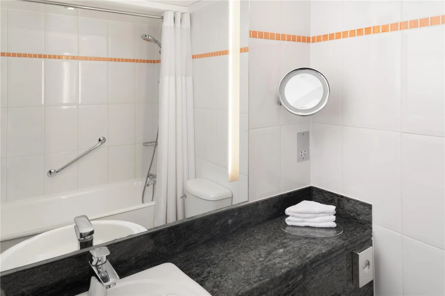 Bathroom in Hilton London Kensington Hotel