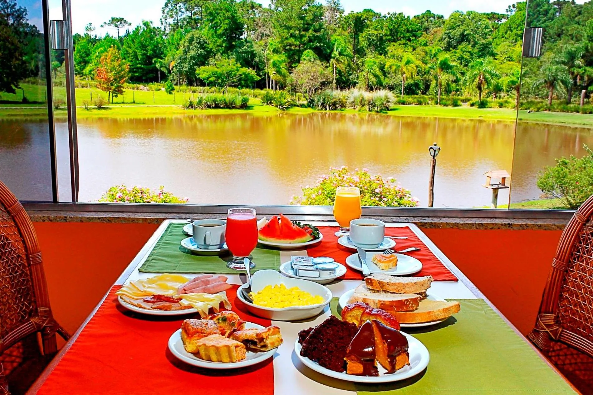 Restaurant/places to eat in Ózera Hotel Fazenda