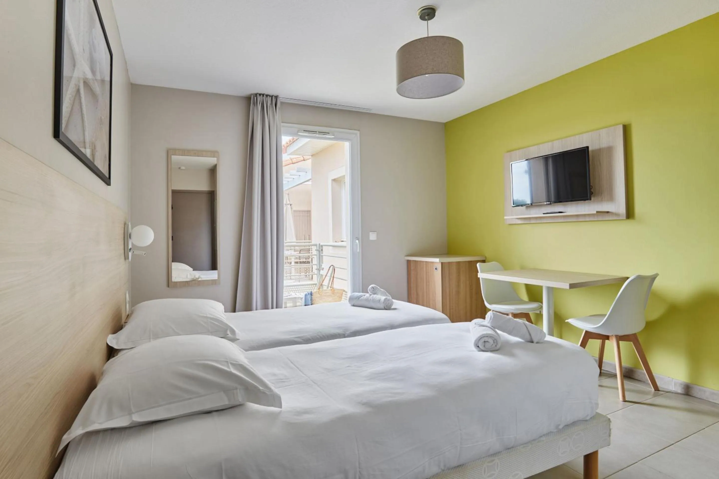 Bedroom, Bed in Résidence Odalys Les Océanides