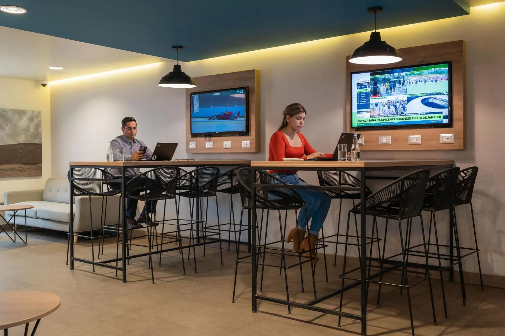 Seating area in Casa Andina Standard Trujillo Plaza