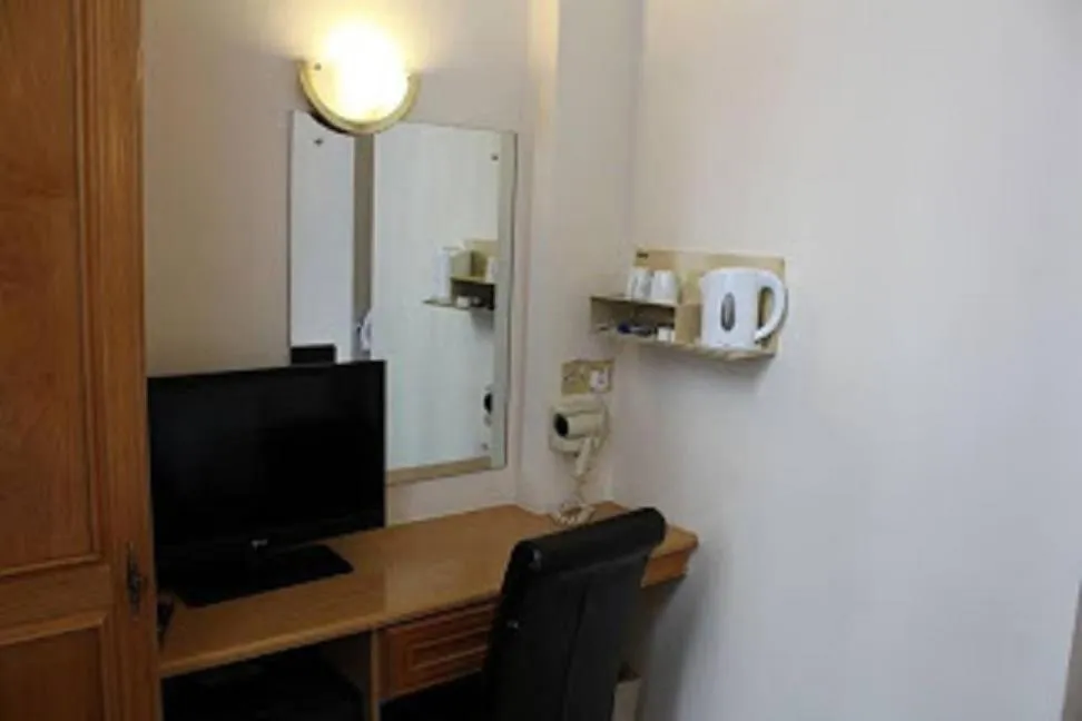 Bedroom in Regency Hotel Westend