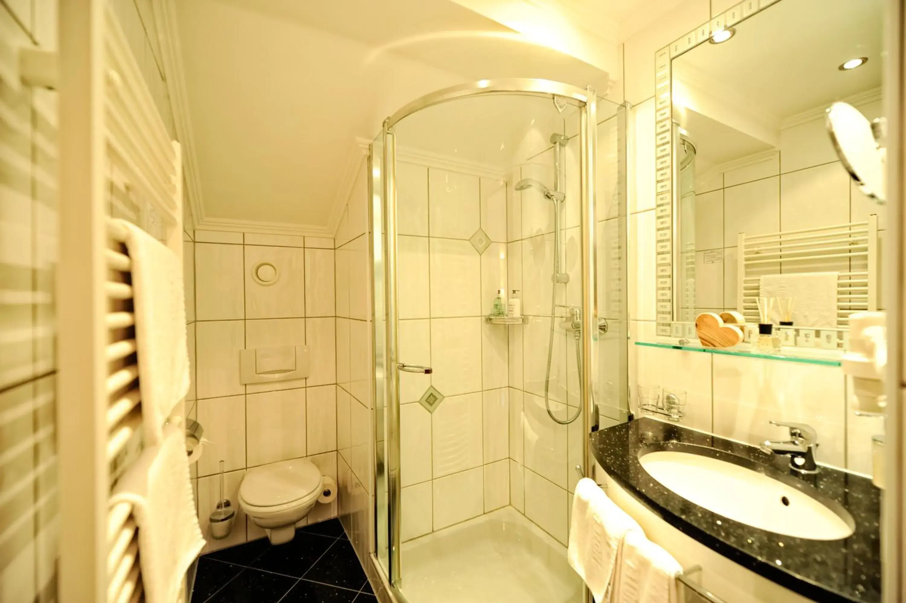 Bathroom in Hotel Verwall