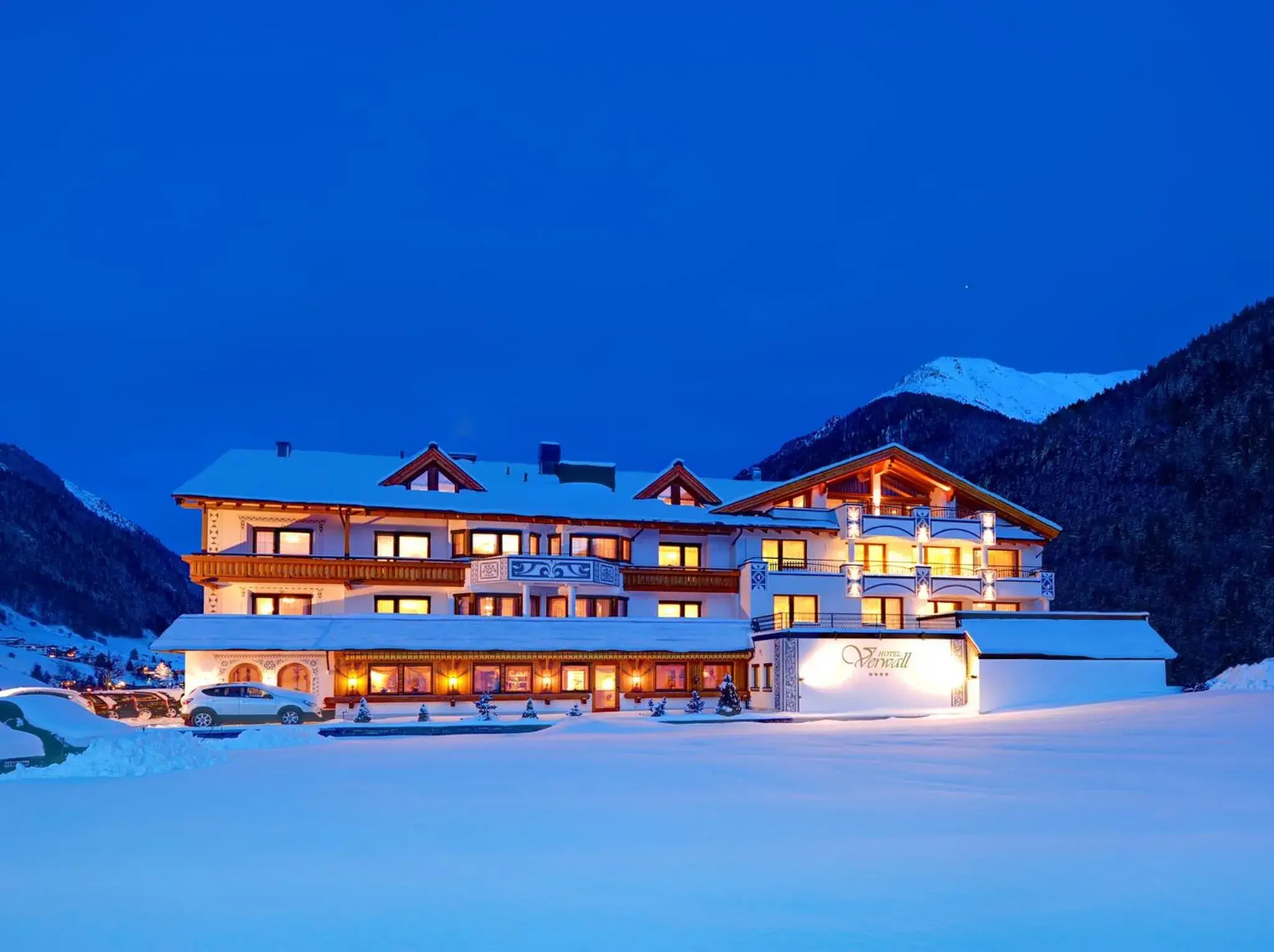 Facade/entrance, Winter in Hotel Verwall