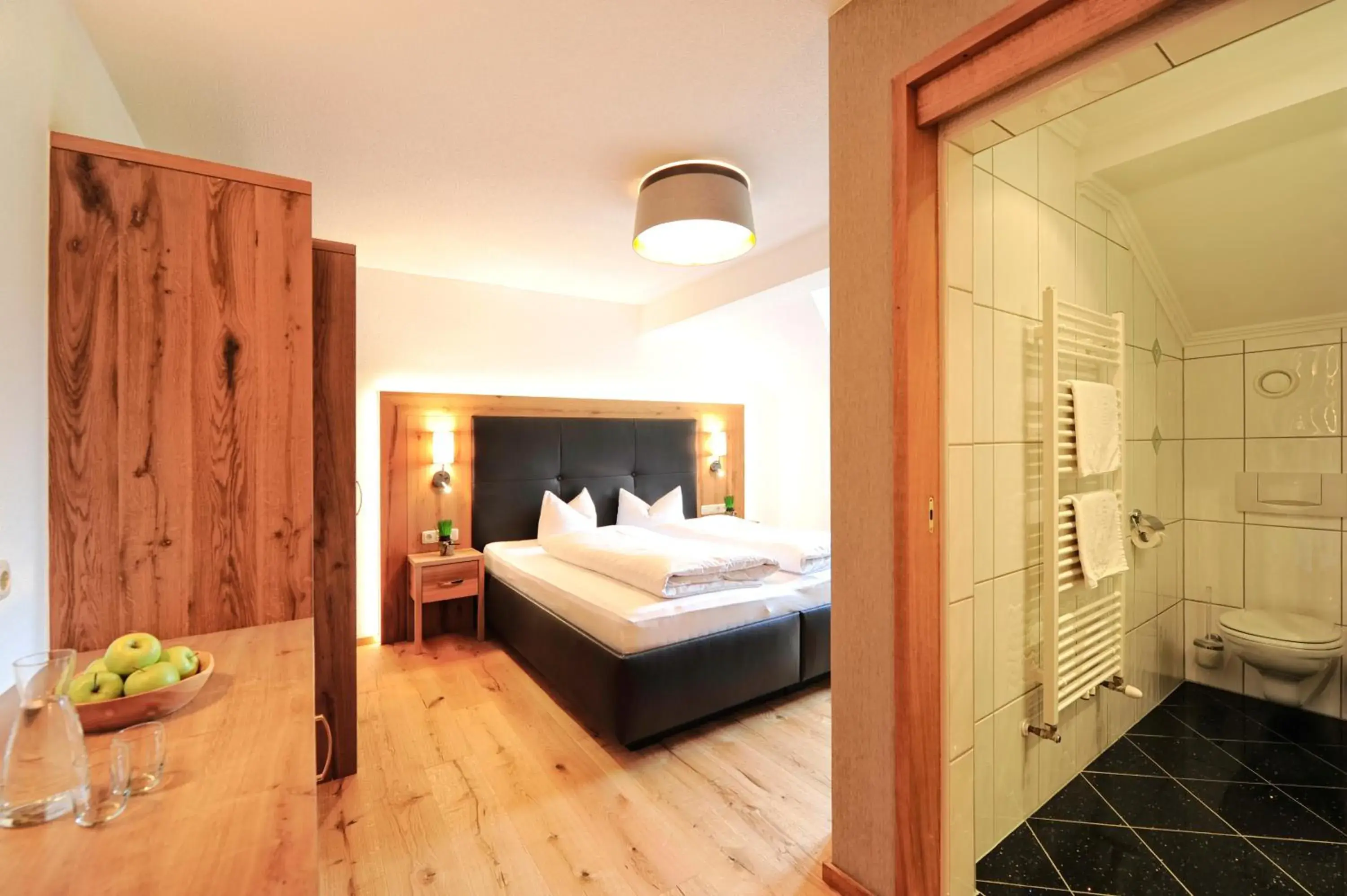 Bedroom, Room Photo in Hotel Verwall