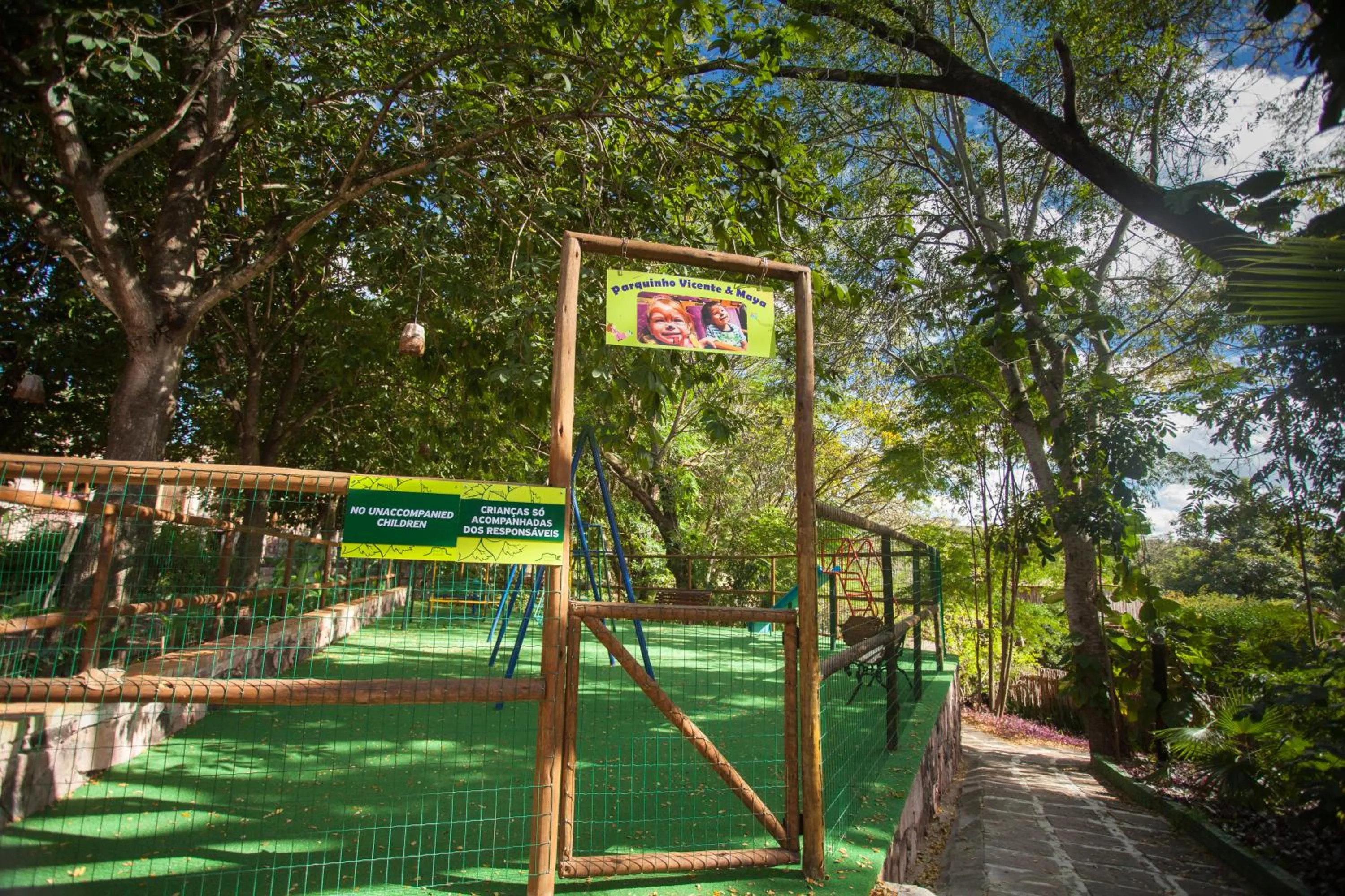 Children play ground in Hotel de Lençois