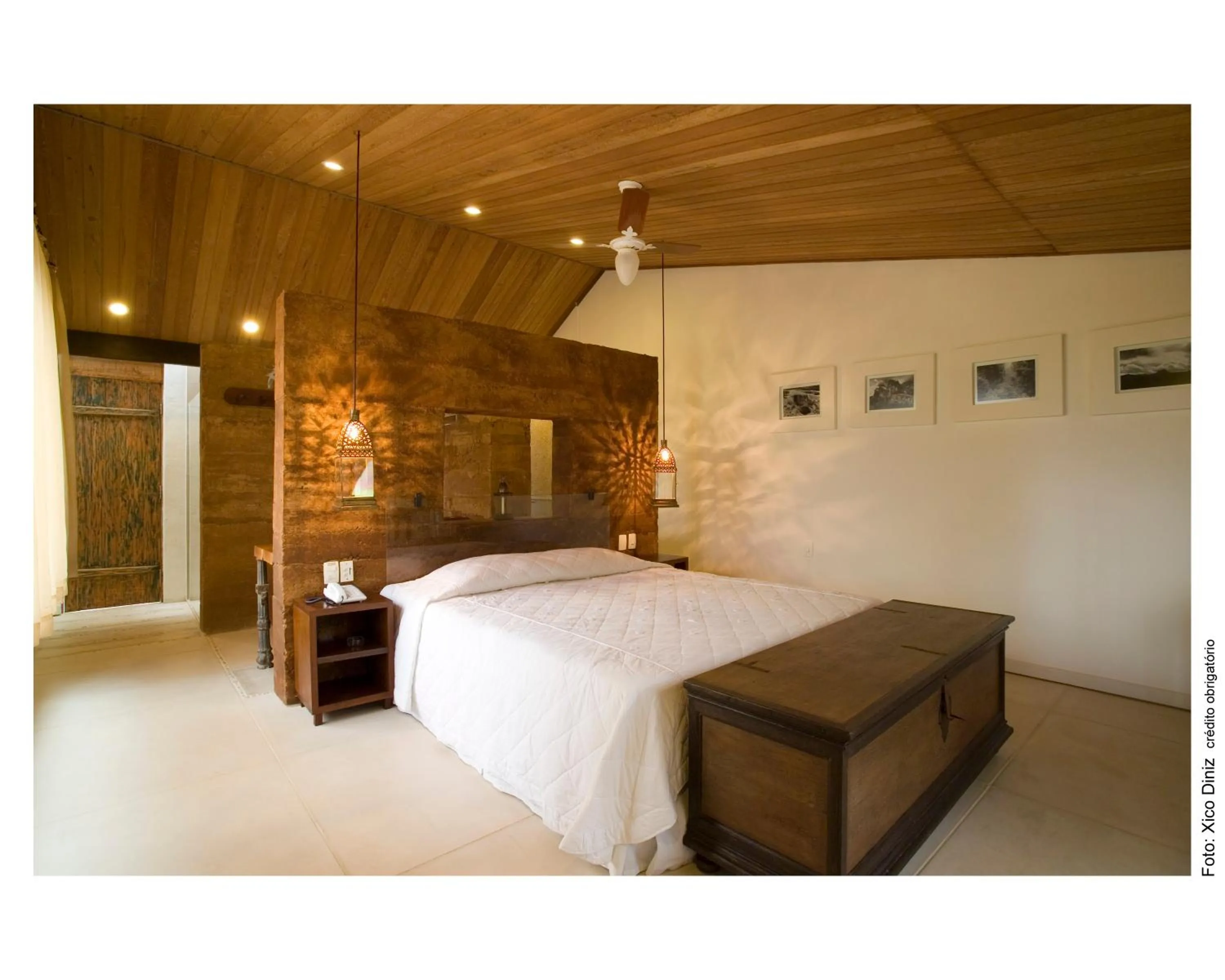 Bed in Hotel de Lençois