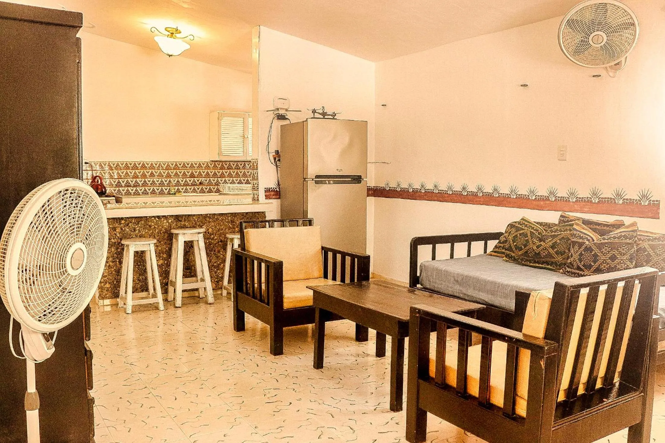 Hacienda Antigua Villa, 50m from sandy Beach