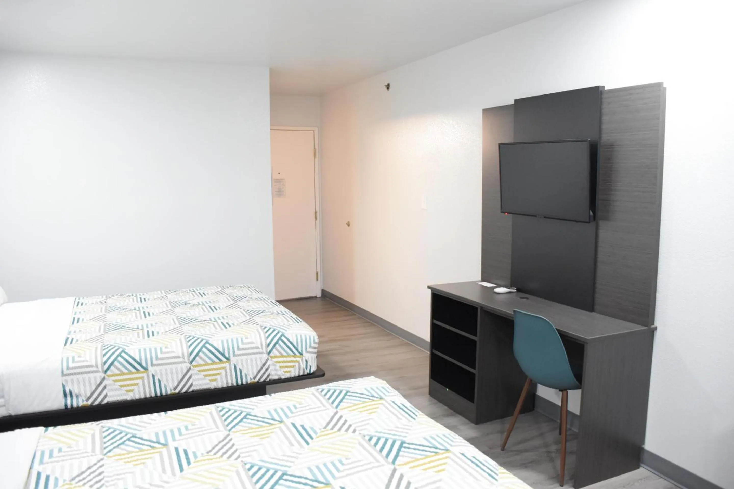 Bedroom, Bed in Motel 6 Idabel, OK