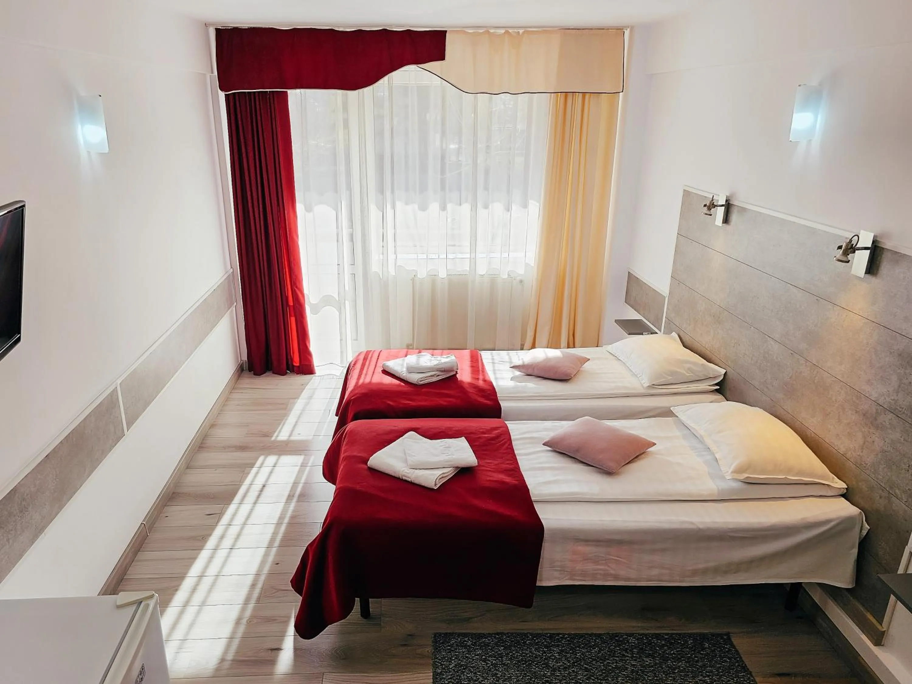 Photo of the whole room, Bed in Hotel Simeria