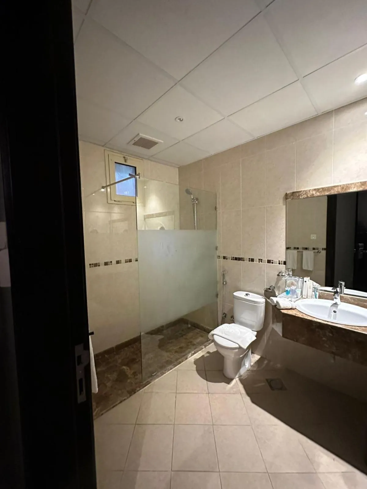 Shower in Al Joud Hotel Makkah